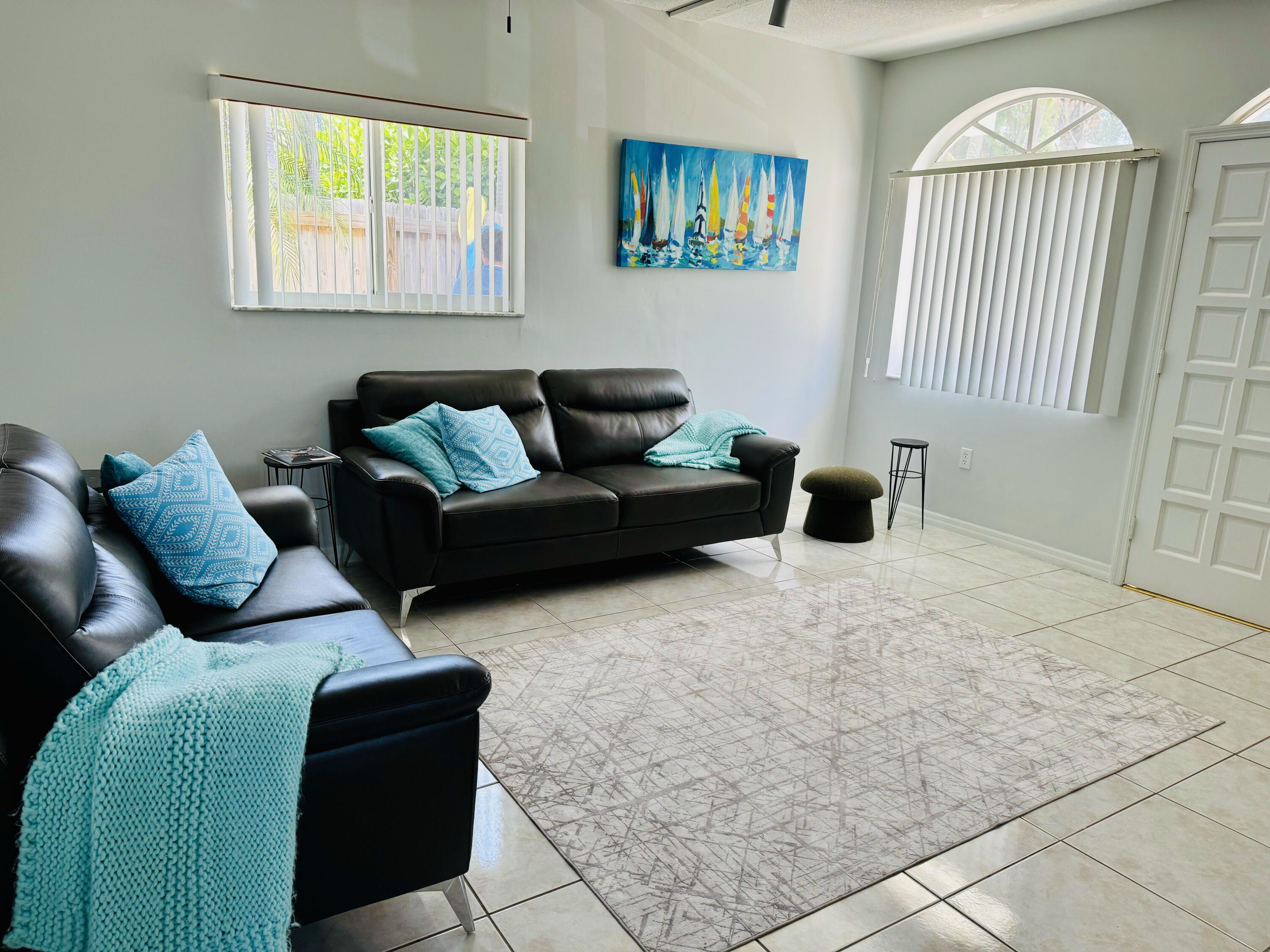 6 Se Marlin Avenue, A Property Photo 8