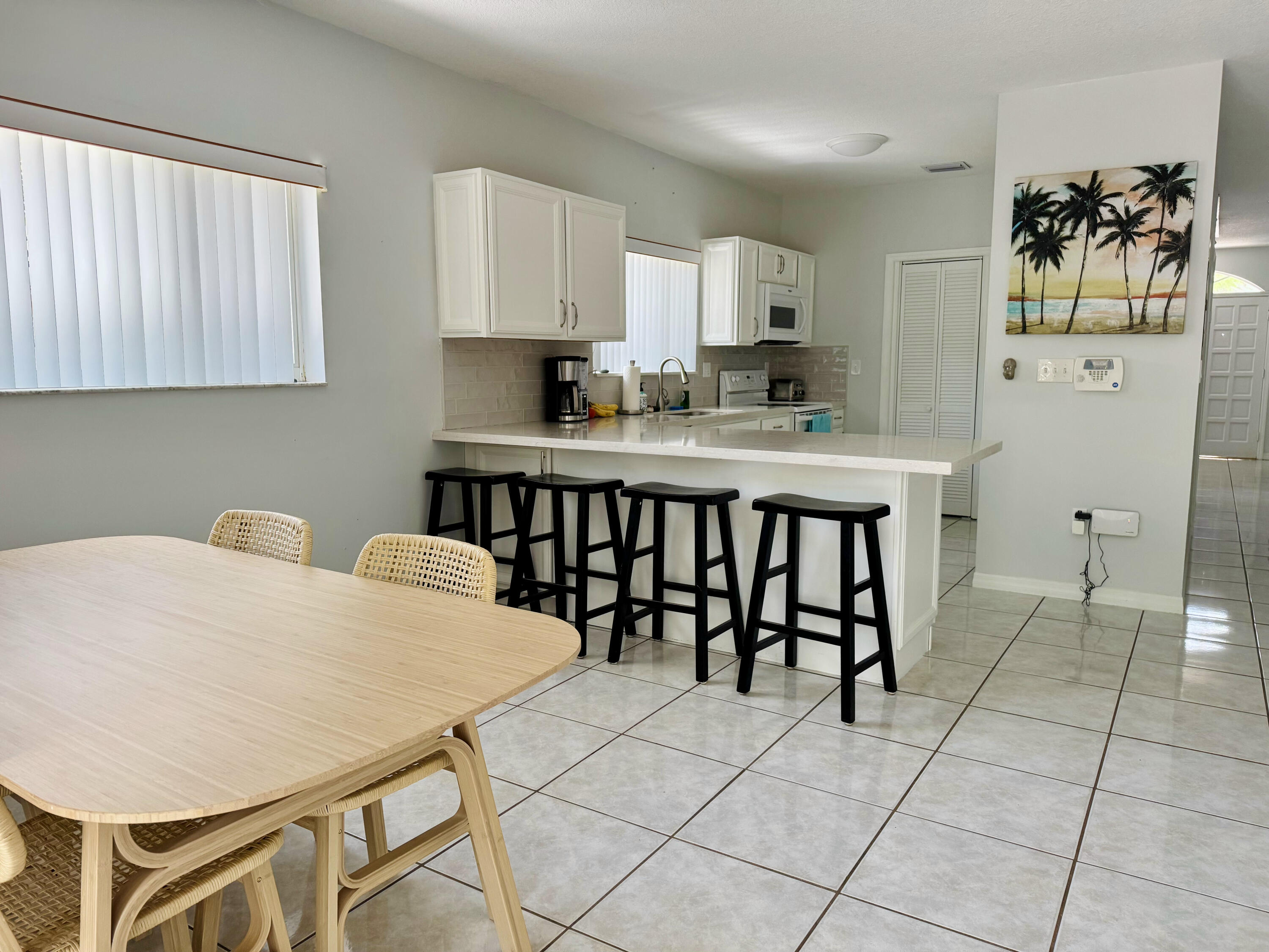 6 Se Marlin Avenue, A Property Photo 11