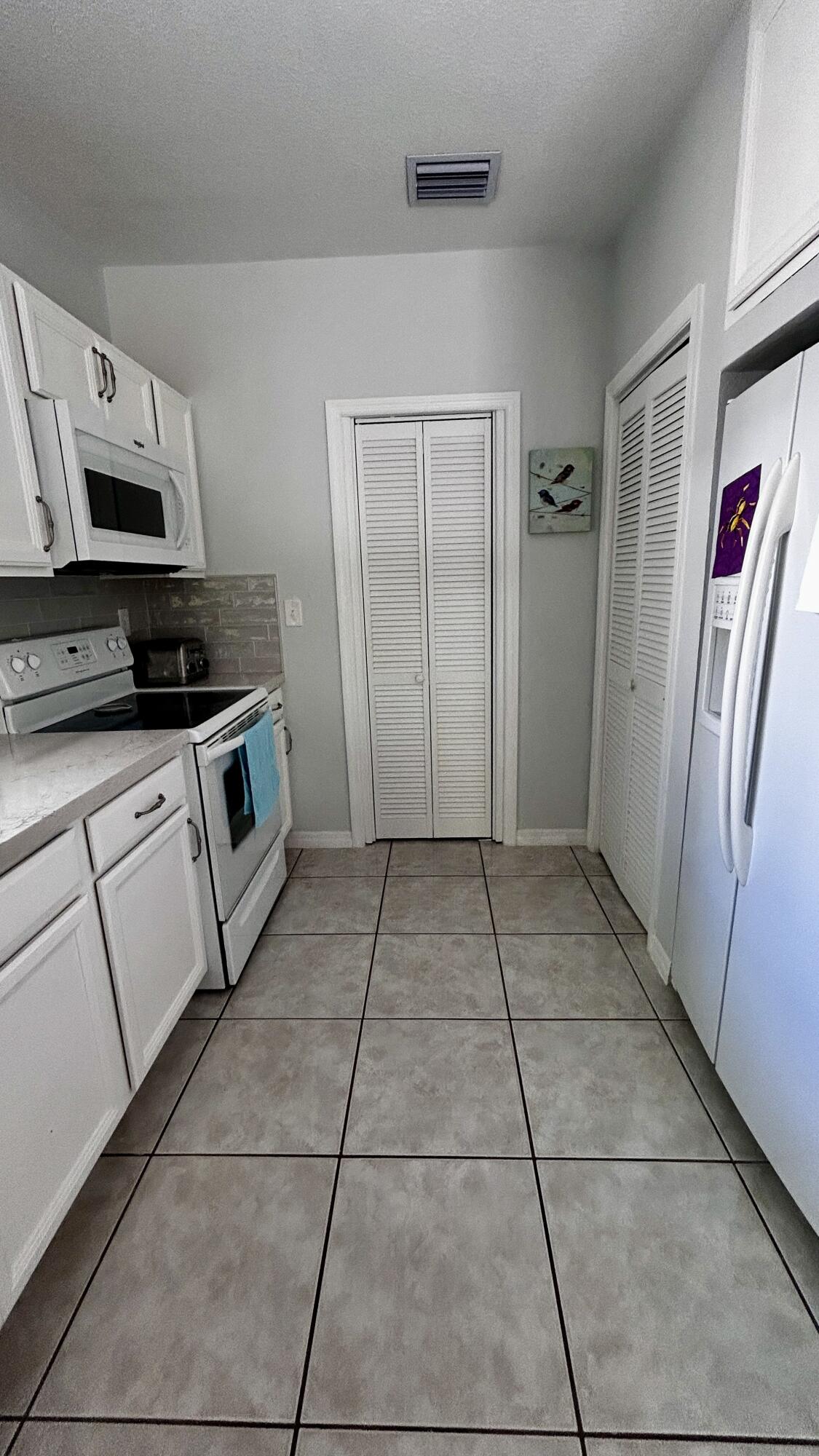 6 Se Marlin Avenue, A Property Photo 18