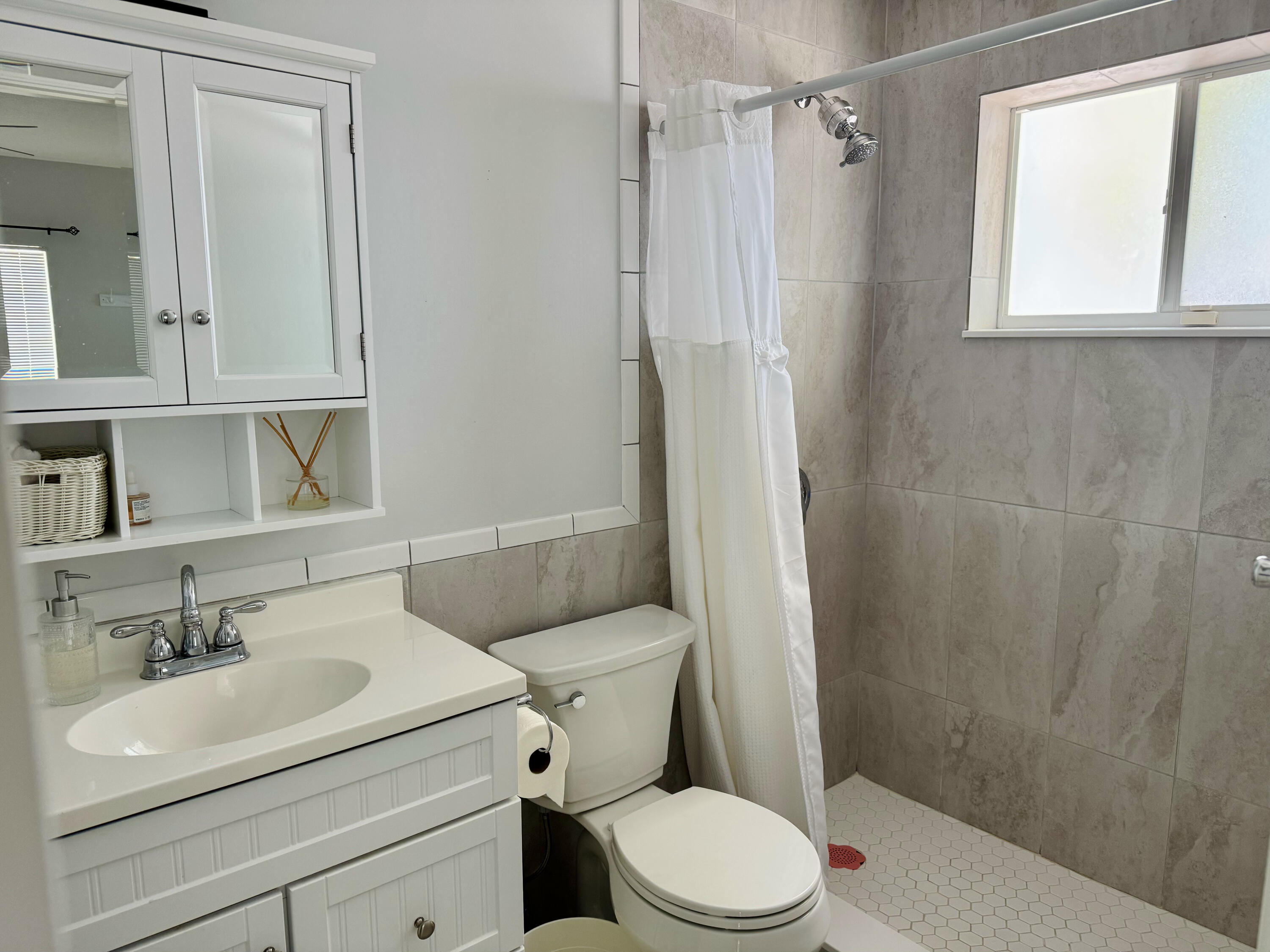 6 Se Marlin Avenue, A Property Photo 28