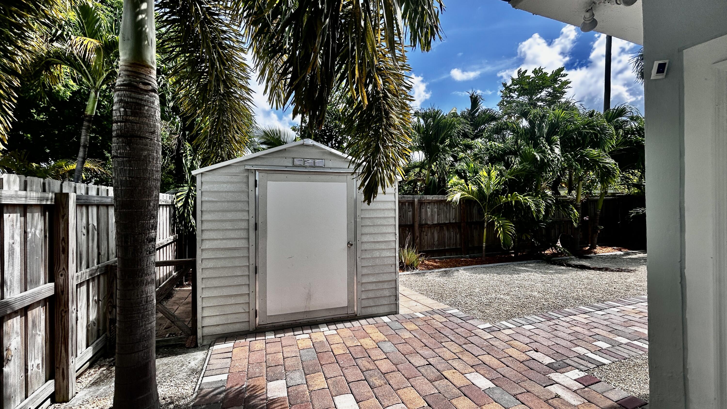 6 Se Marlin Avenue, A Property Photo 31