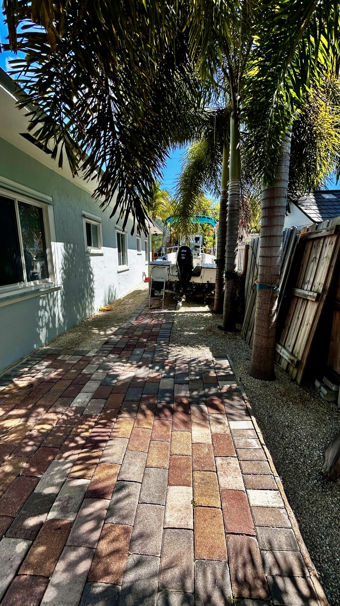 6 Se Marlin Avenue, A Property Photo 35
