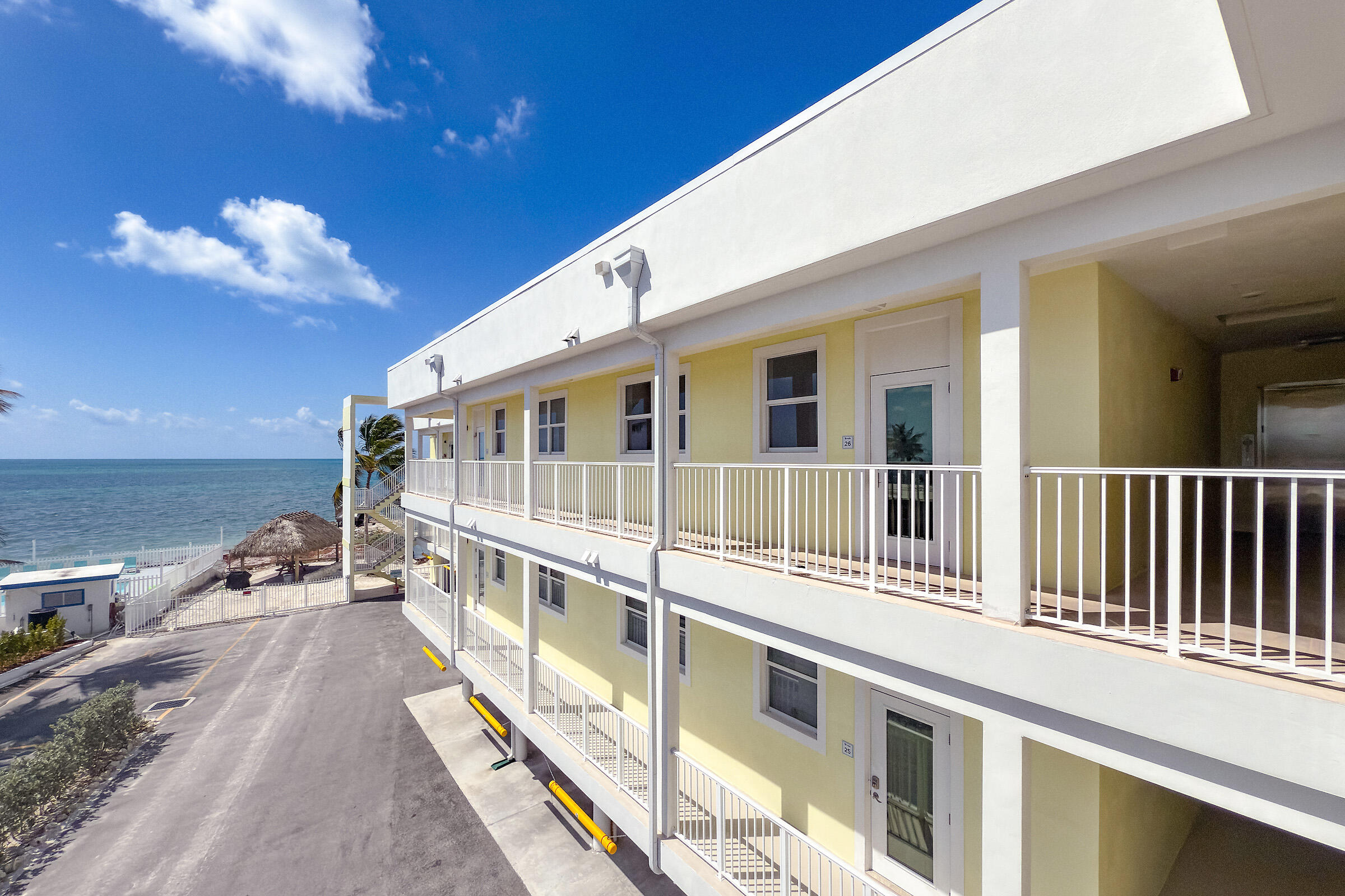501 E Ocean Drive, 26 Property Photo 3