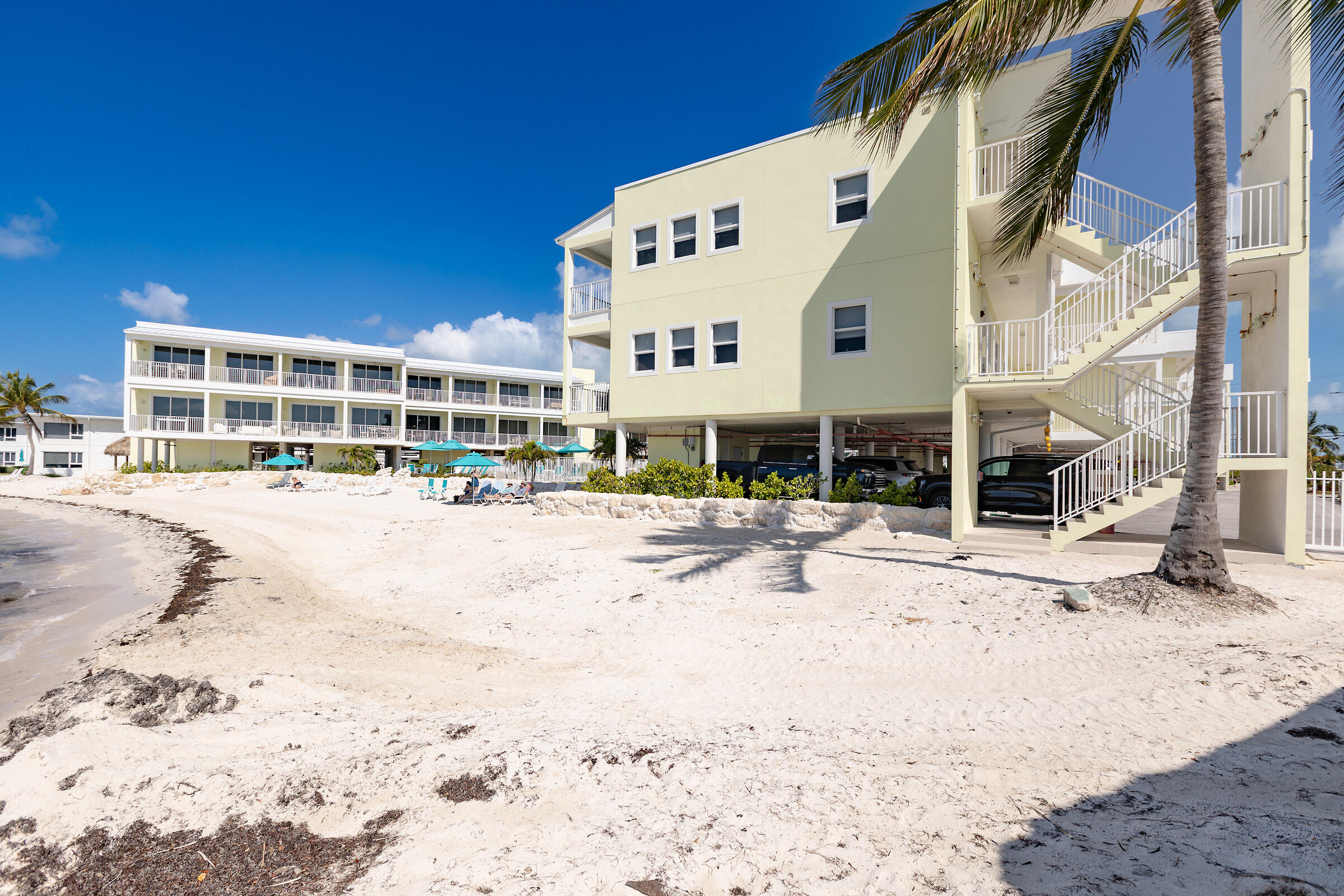 501 E Ocean Drive, 26 Property Photo 32