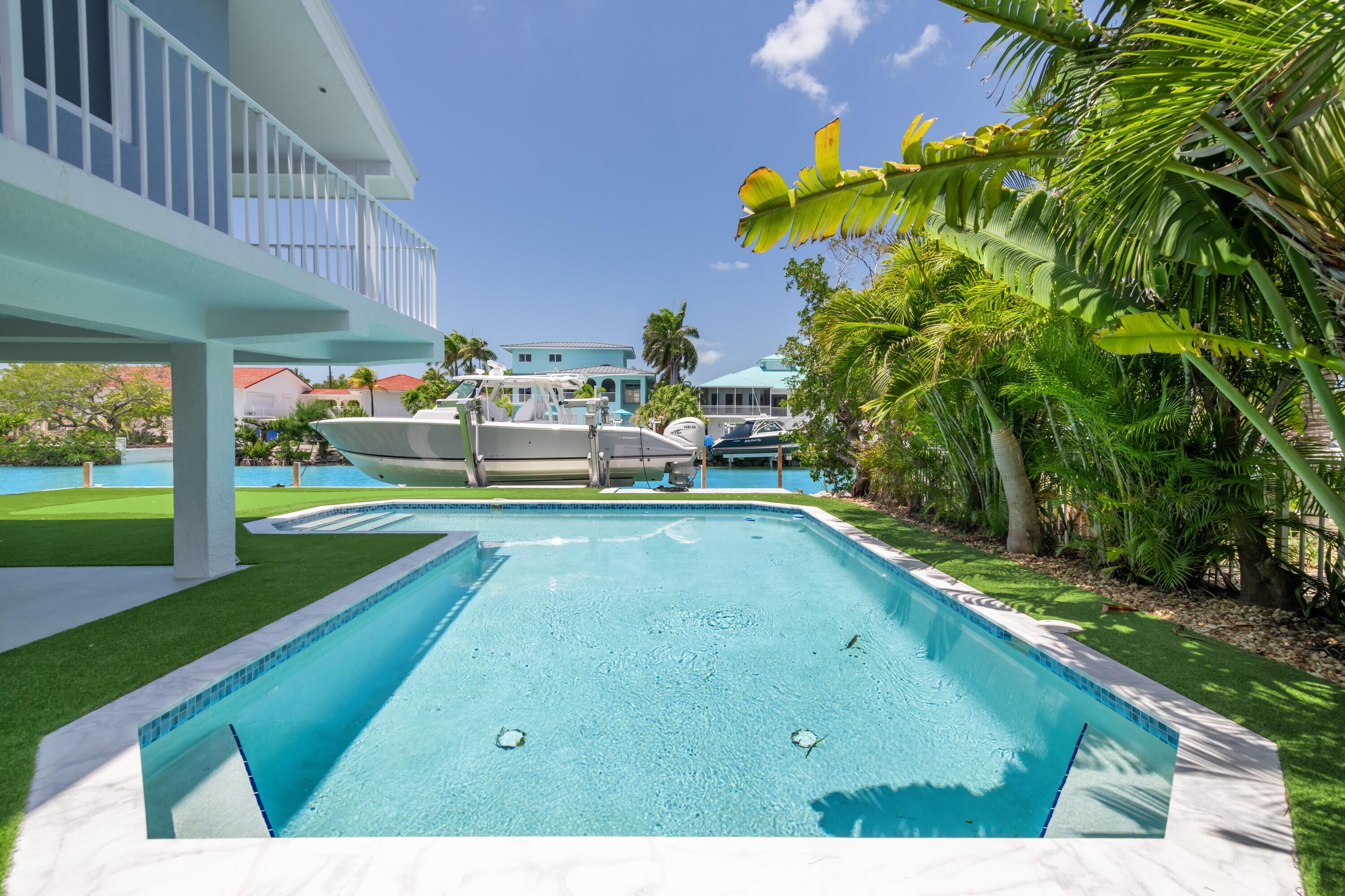 334 E Seaview Drive Property Photo 4