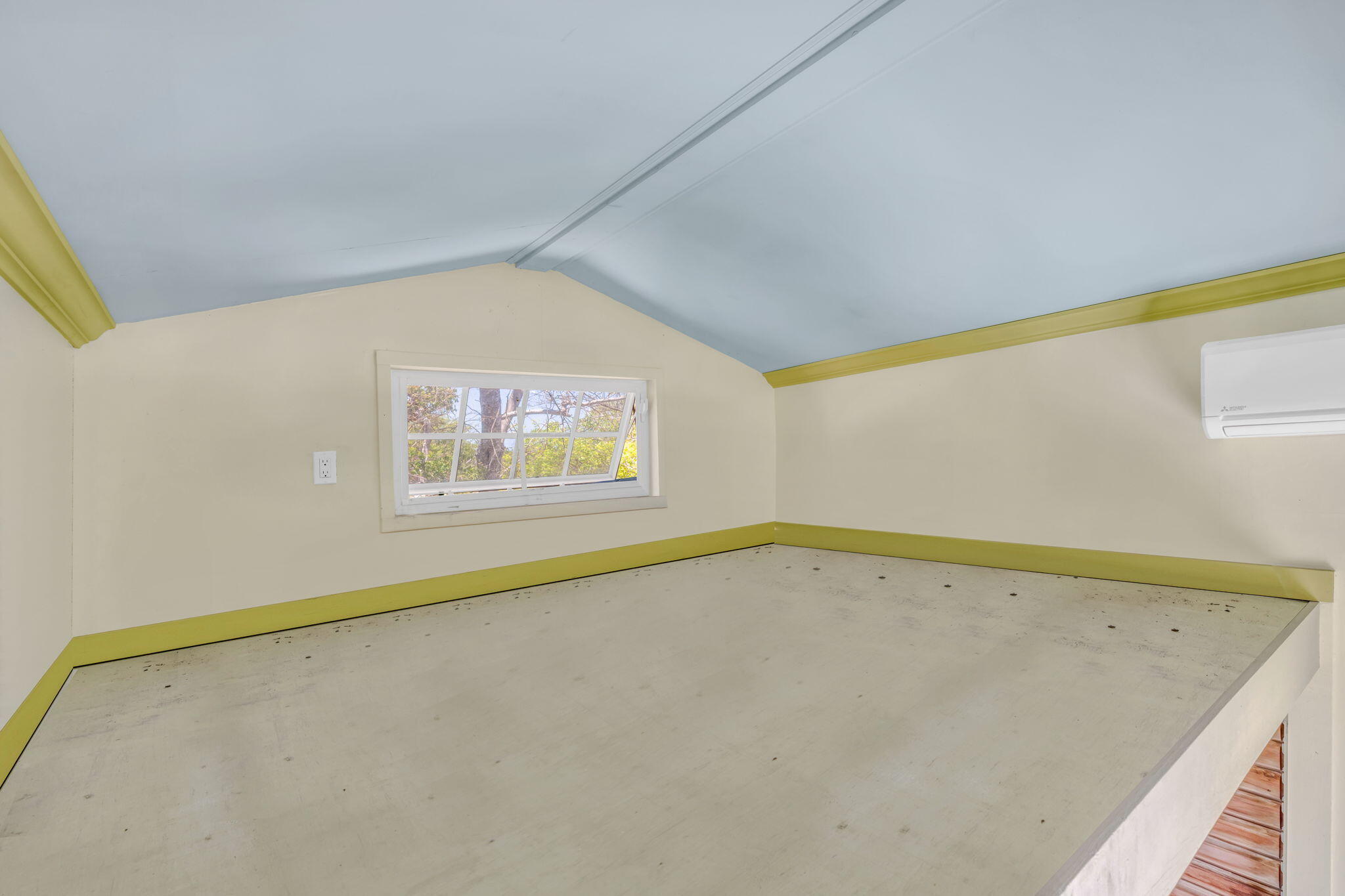 10 W Cook Property Photo 25