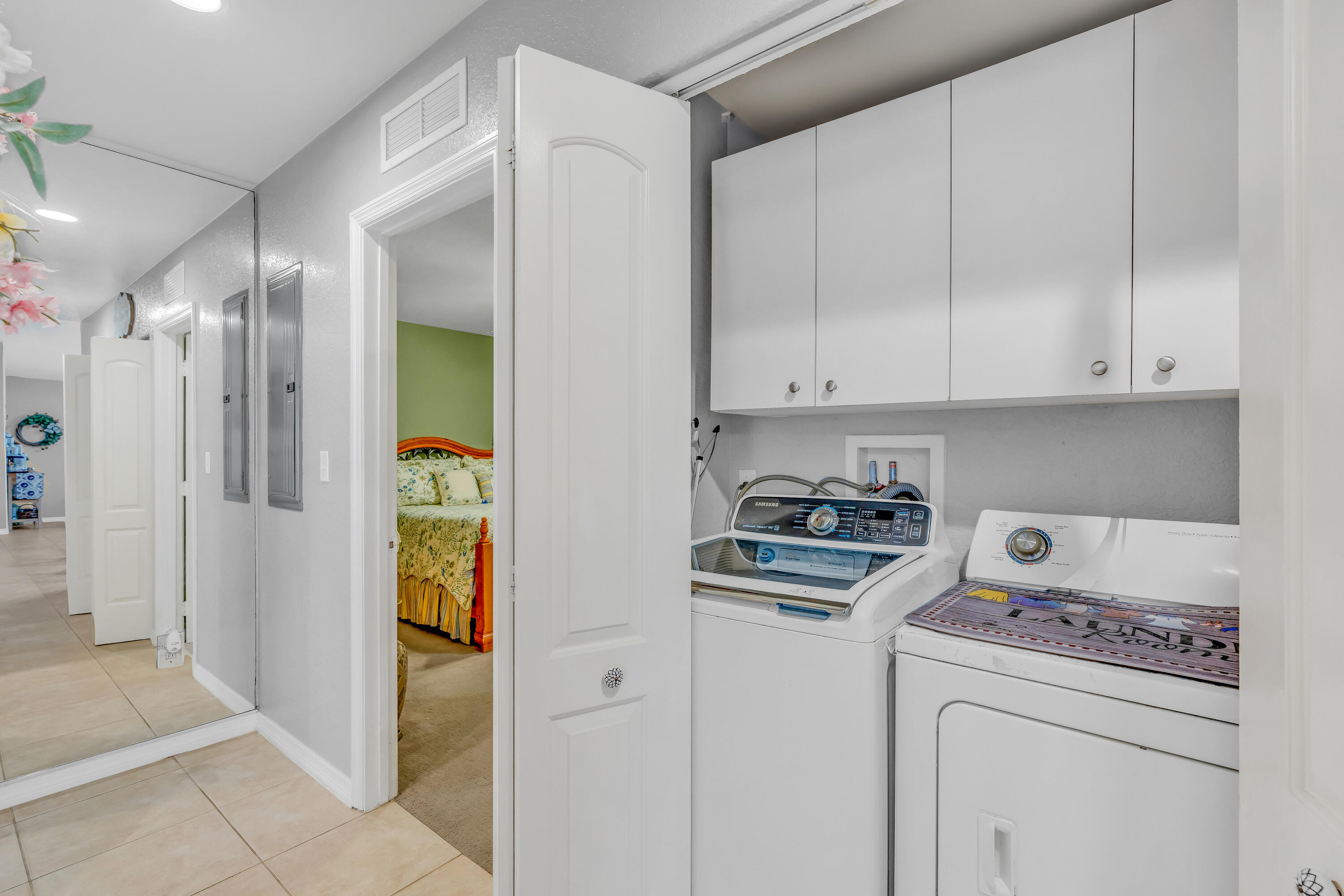 173 Hibiscus Street Property Photo 17