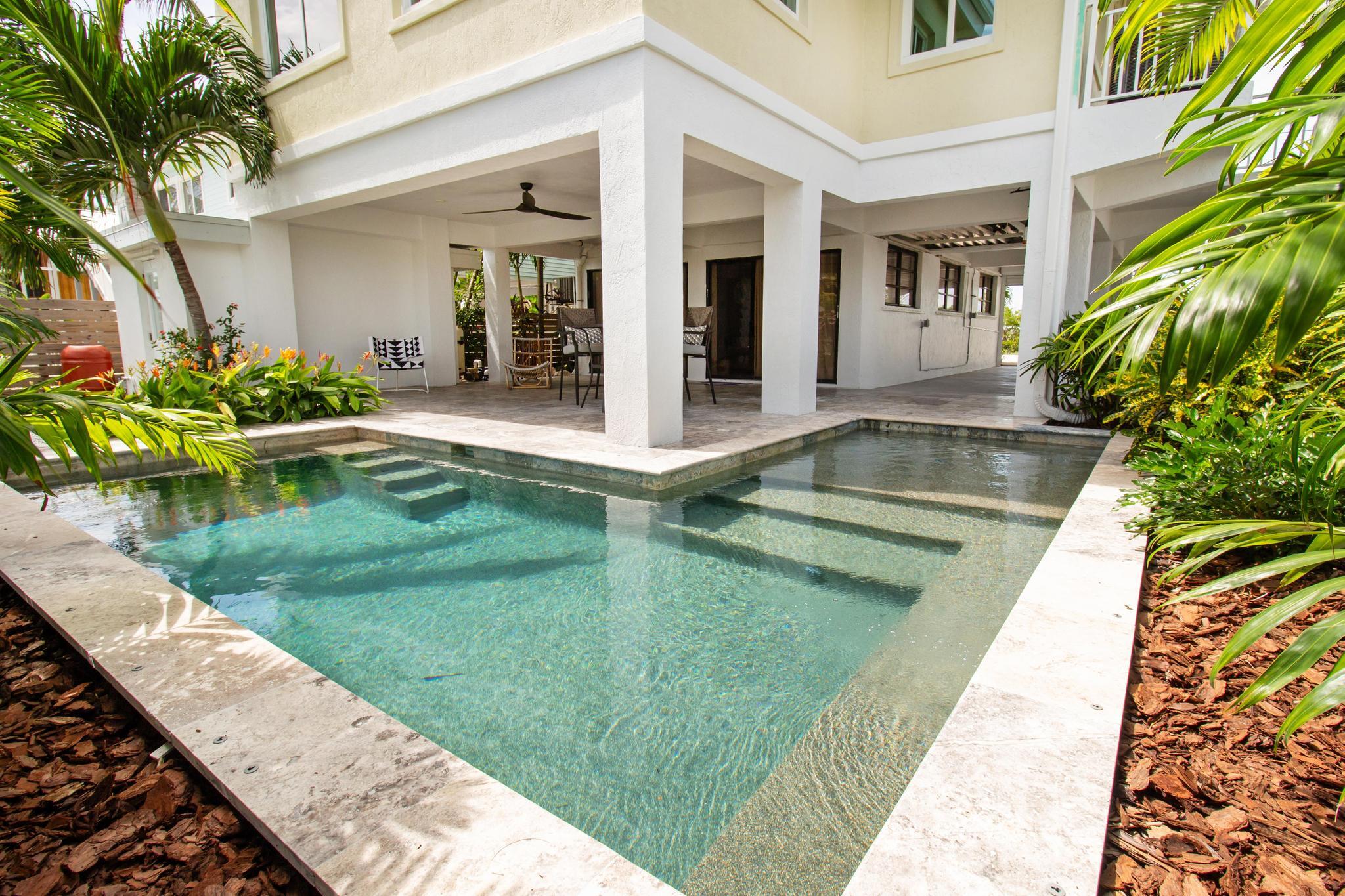 365 Pirates Road Property Photo 2