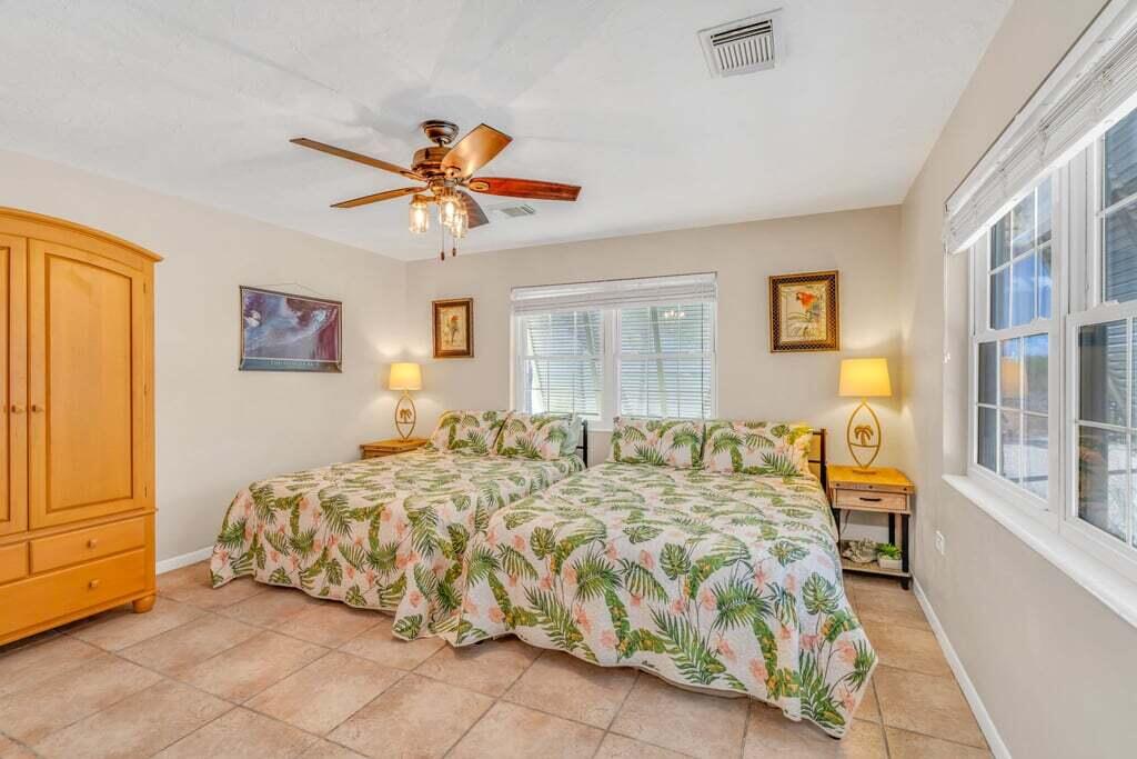 28595 Jolly Roger Drive Property Photo 24