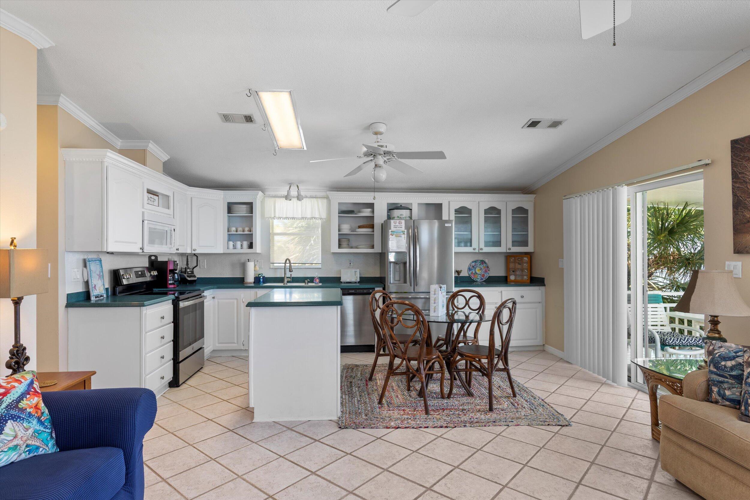 701 Spanish Main Drive, 587 Property Photo 45