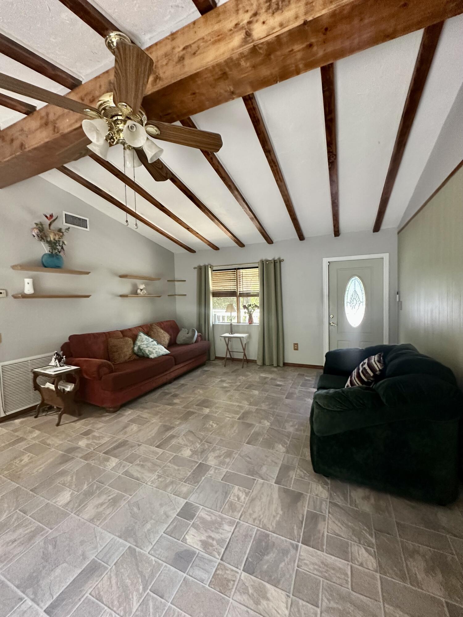 22 Stirrup Key Boulevard Property Photo 4