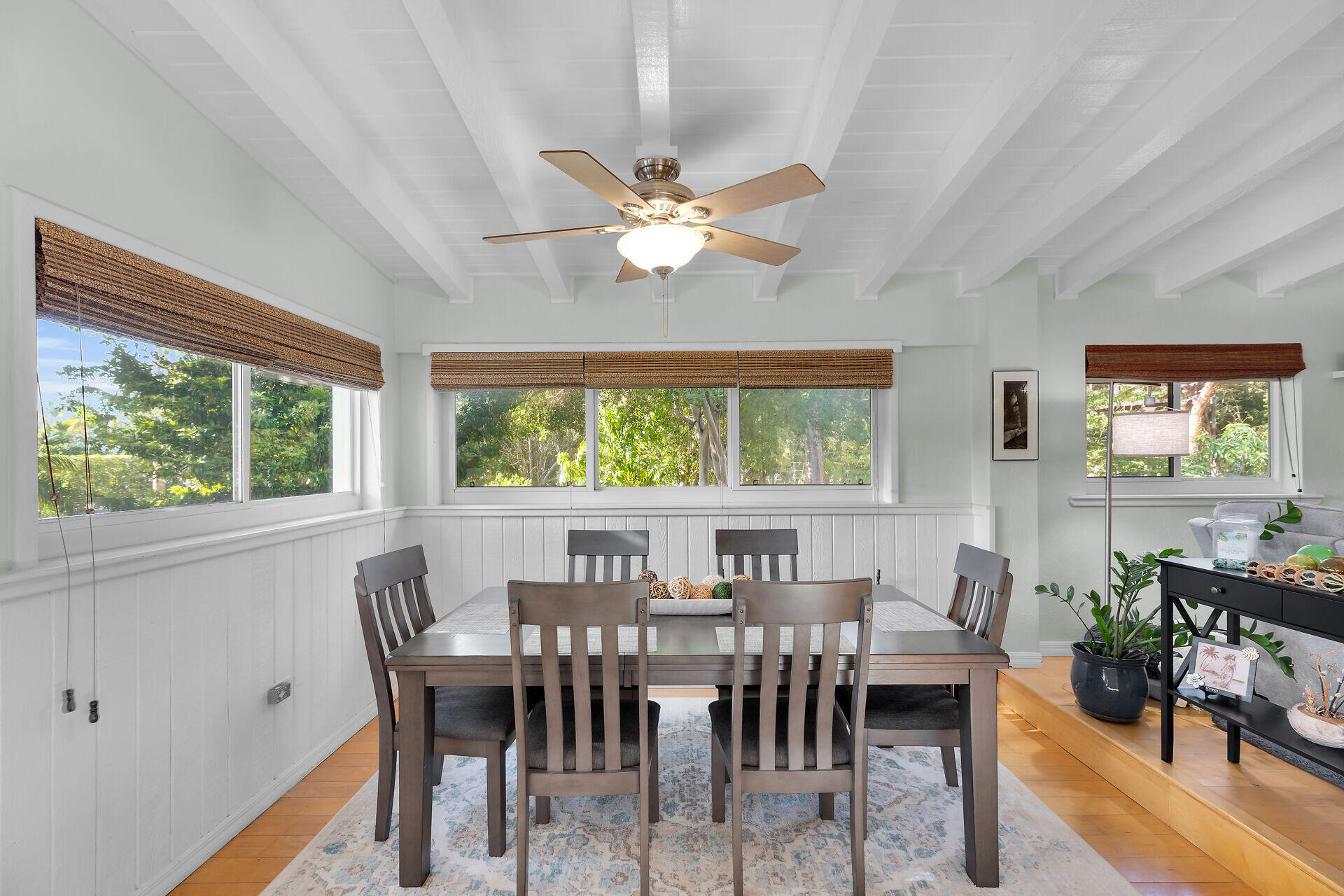 160 E Ridge Road Property Photo 15