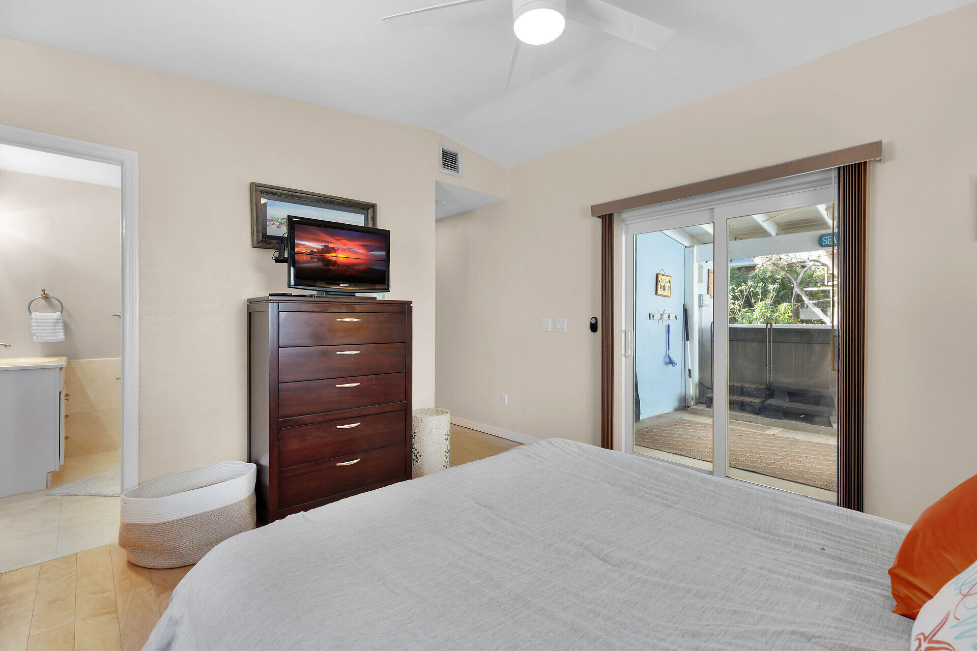 160 E Ridge Road Property Photo 29
