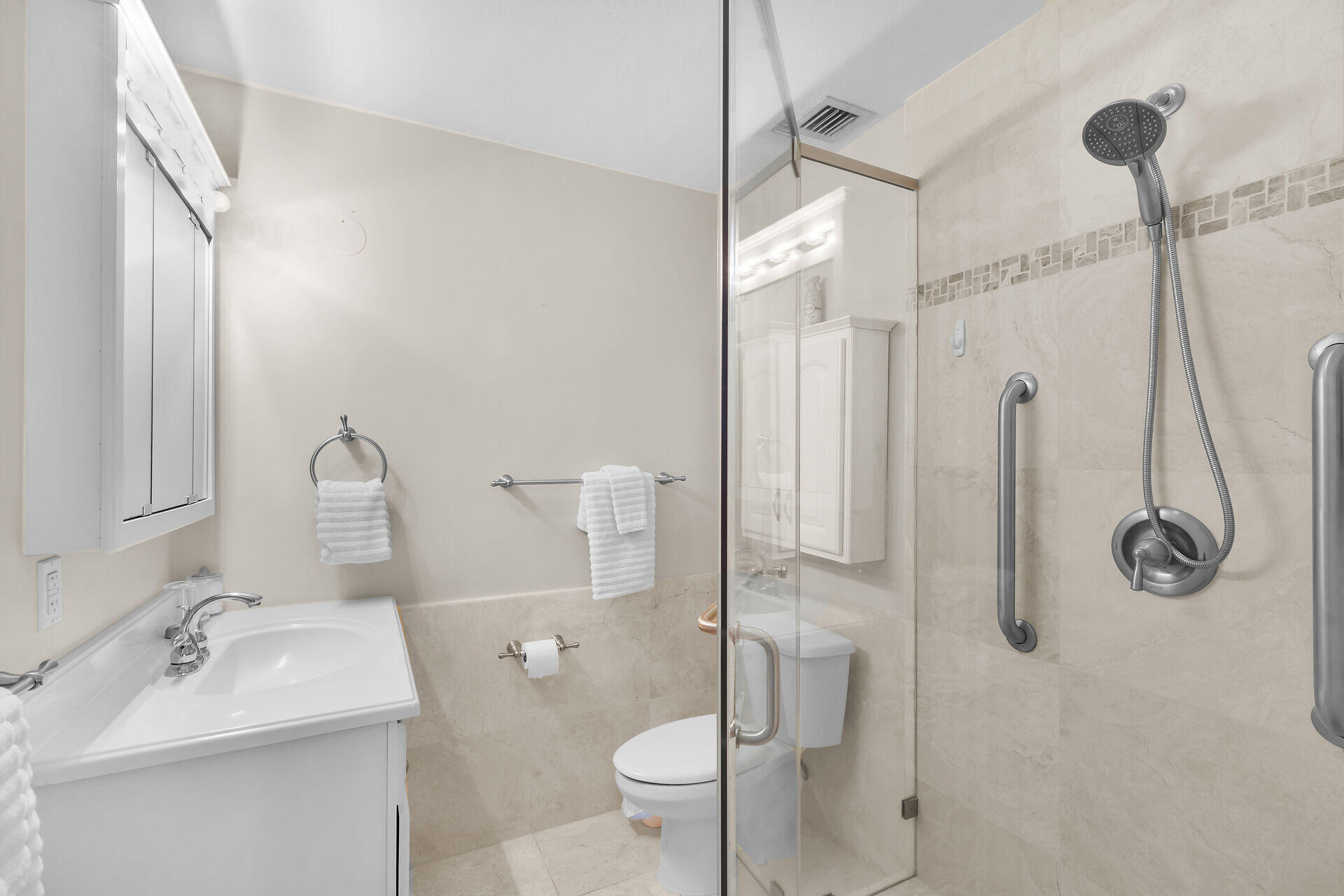 160 E Ridge Road Property Photo 32