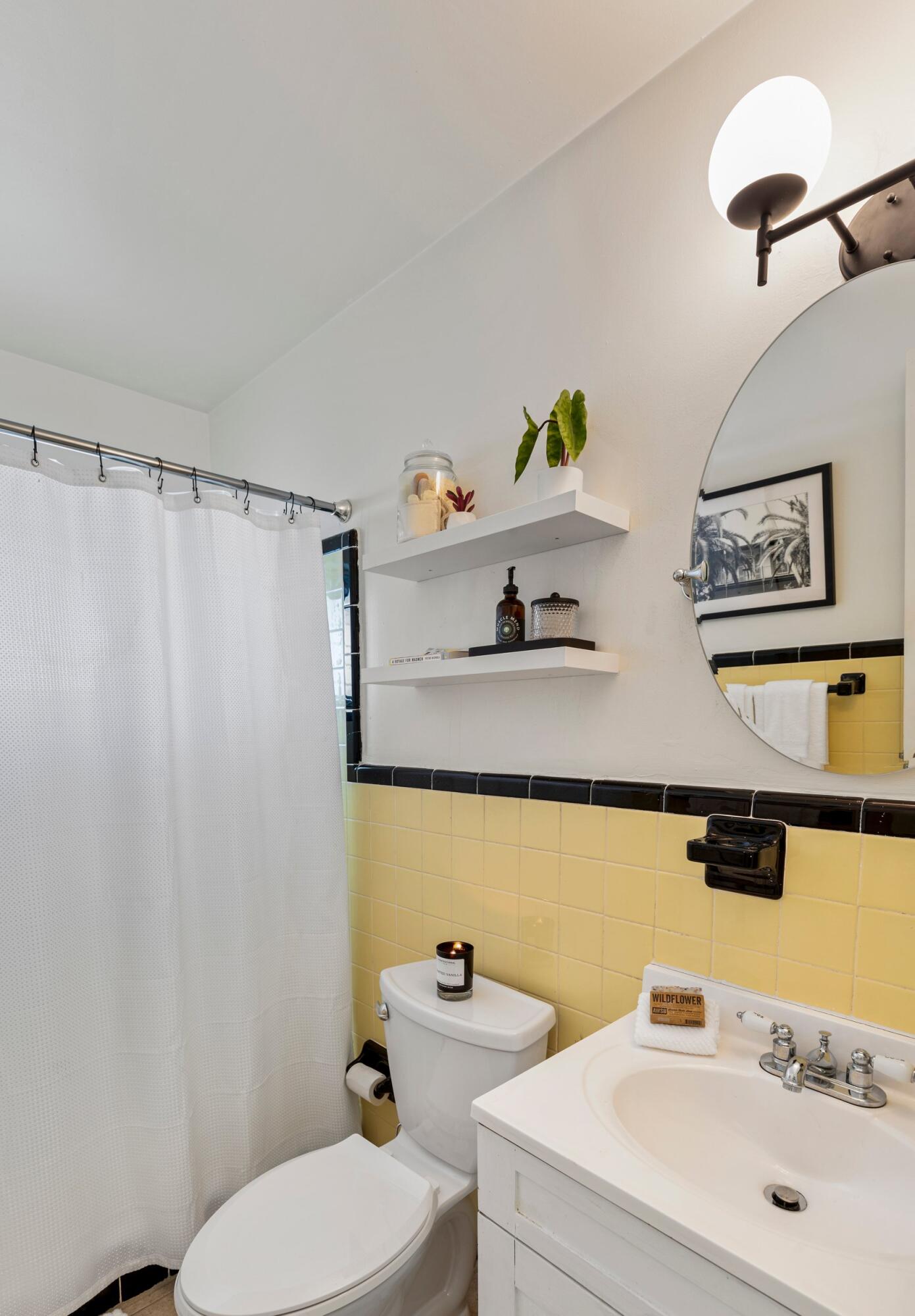 2523 Seidenberg Avenue Property Photo 11