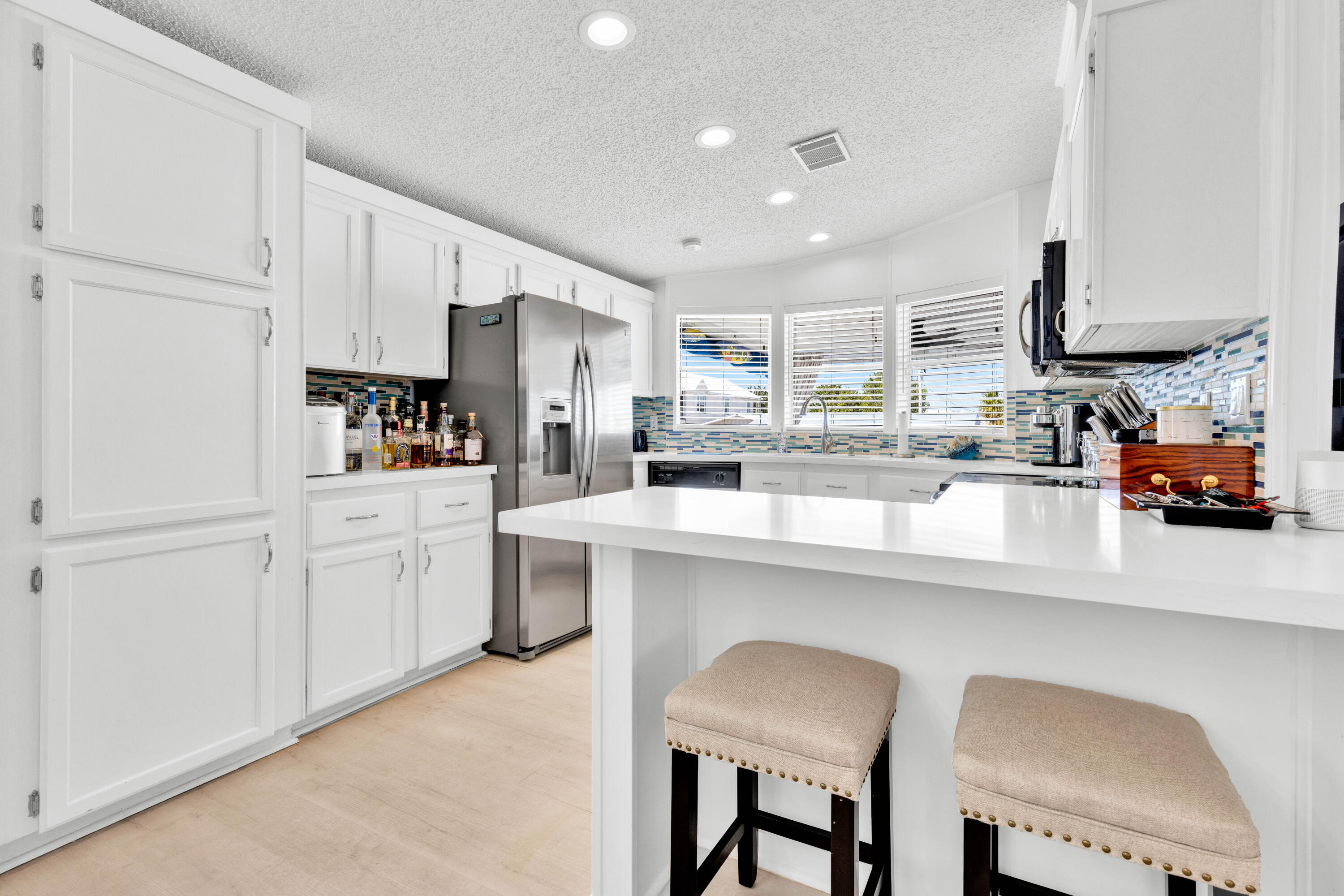 1612 Monmouth Lane Property Photo 11