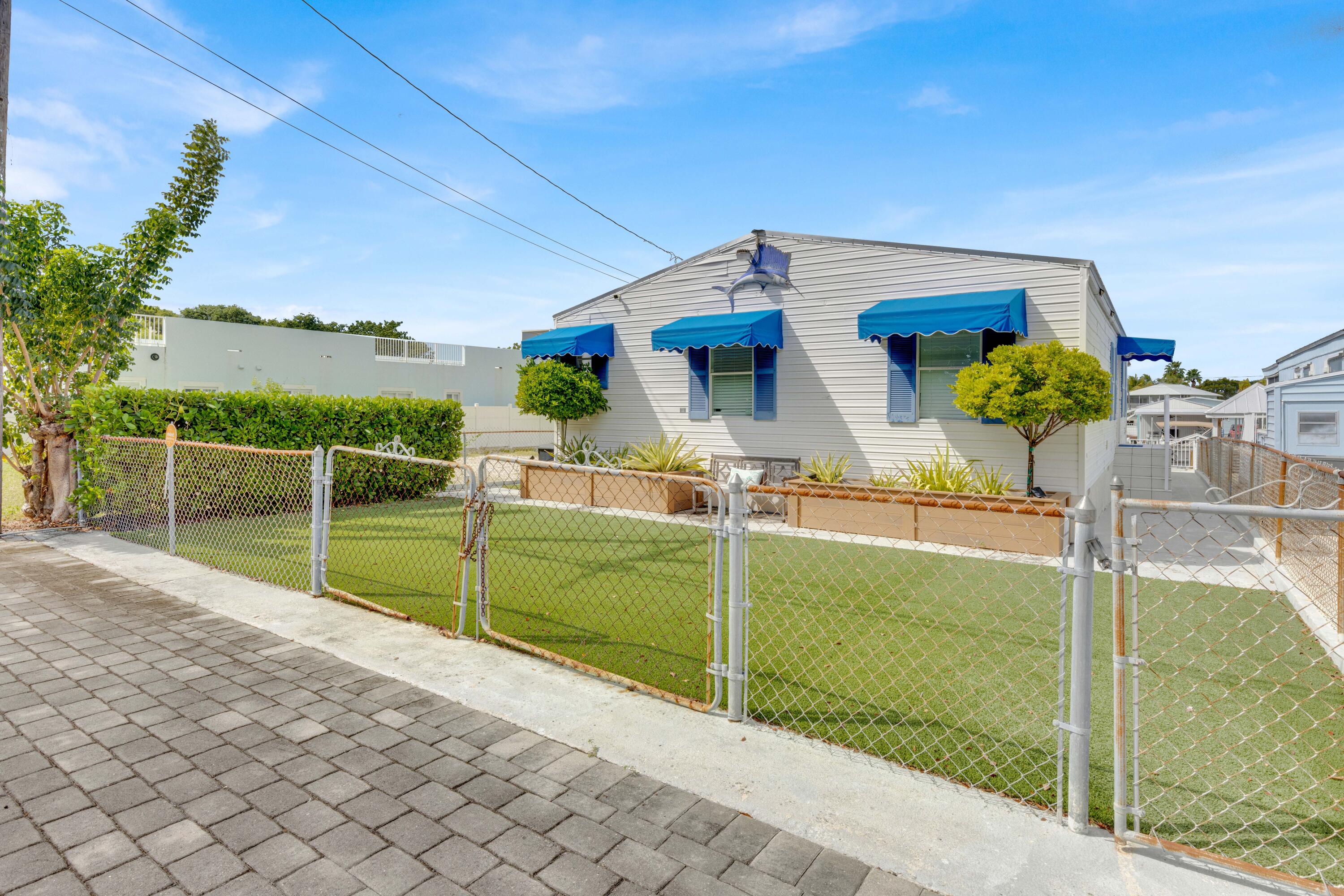 1612 Monmouth Lane Property Photo 46