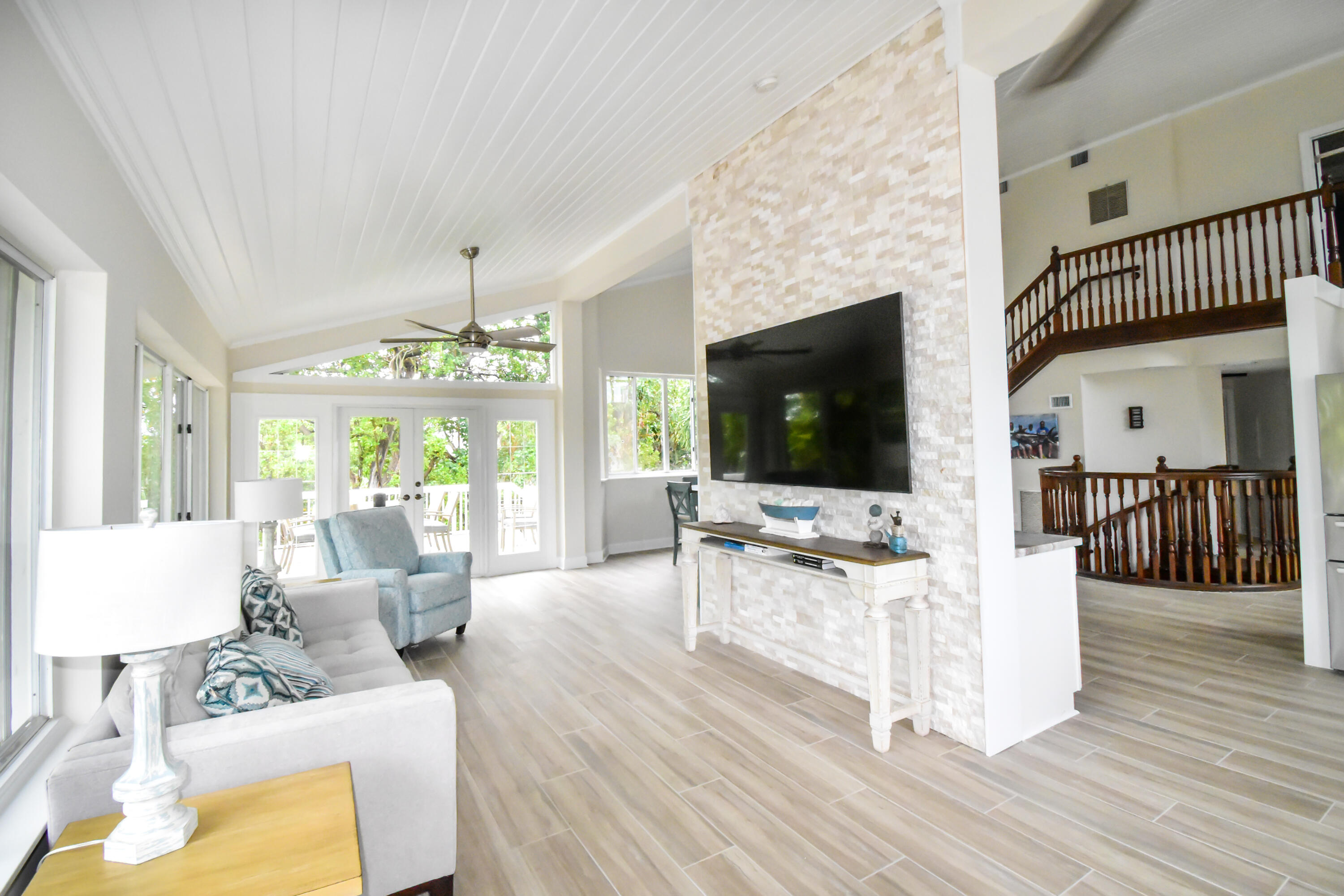 168 Indian Mound Trail Property Photo 12