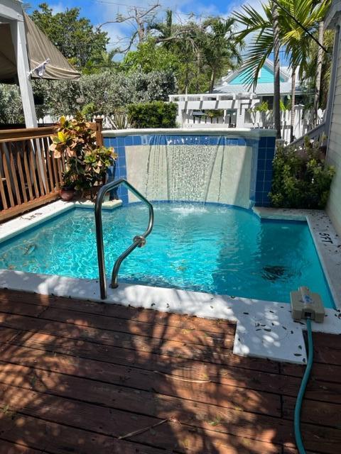 1417 Ashby Street Property Photo 4