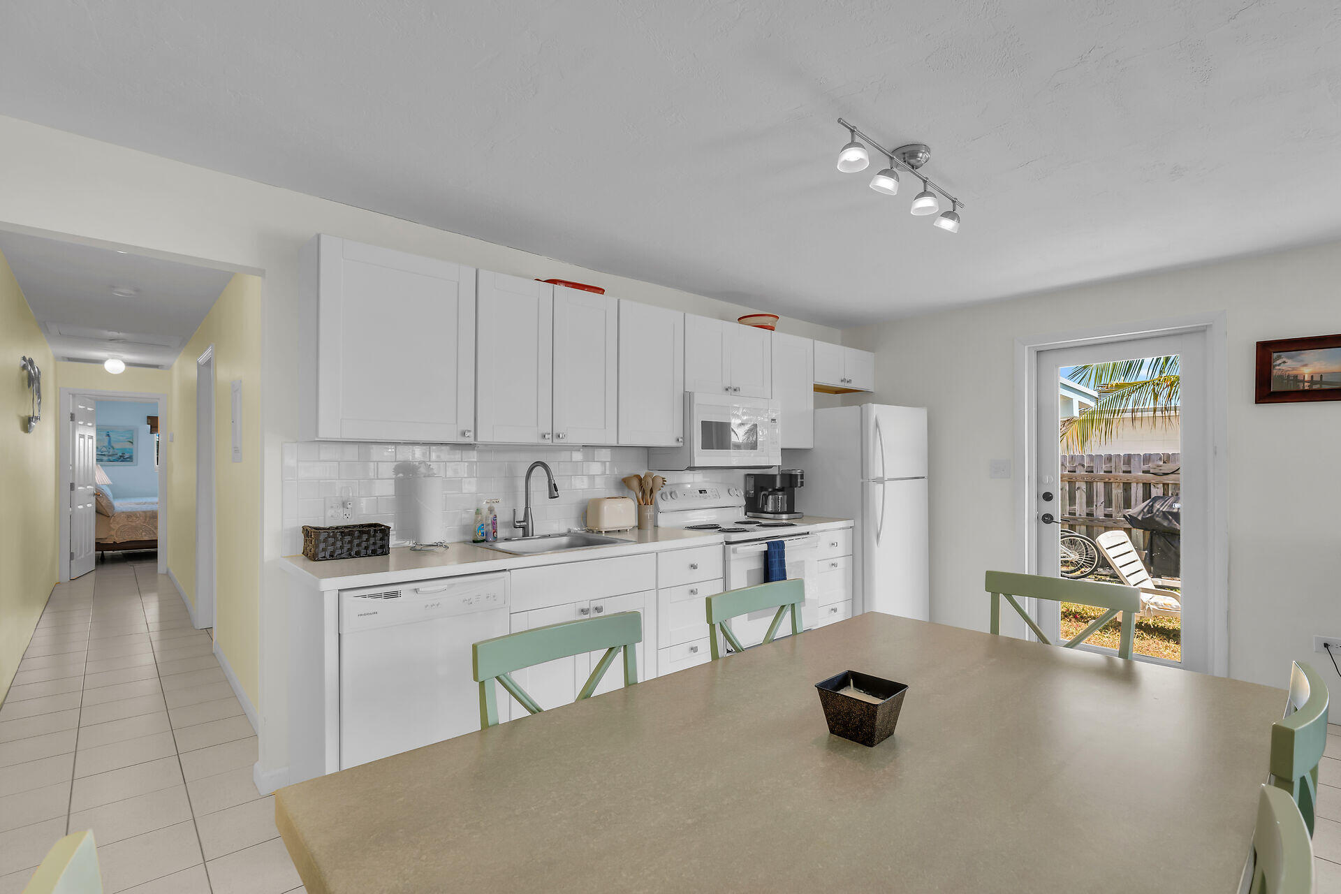 261 9th Street Property Photo 12