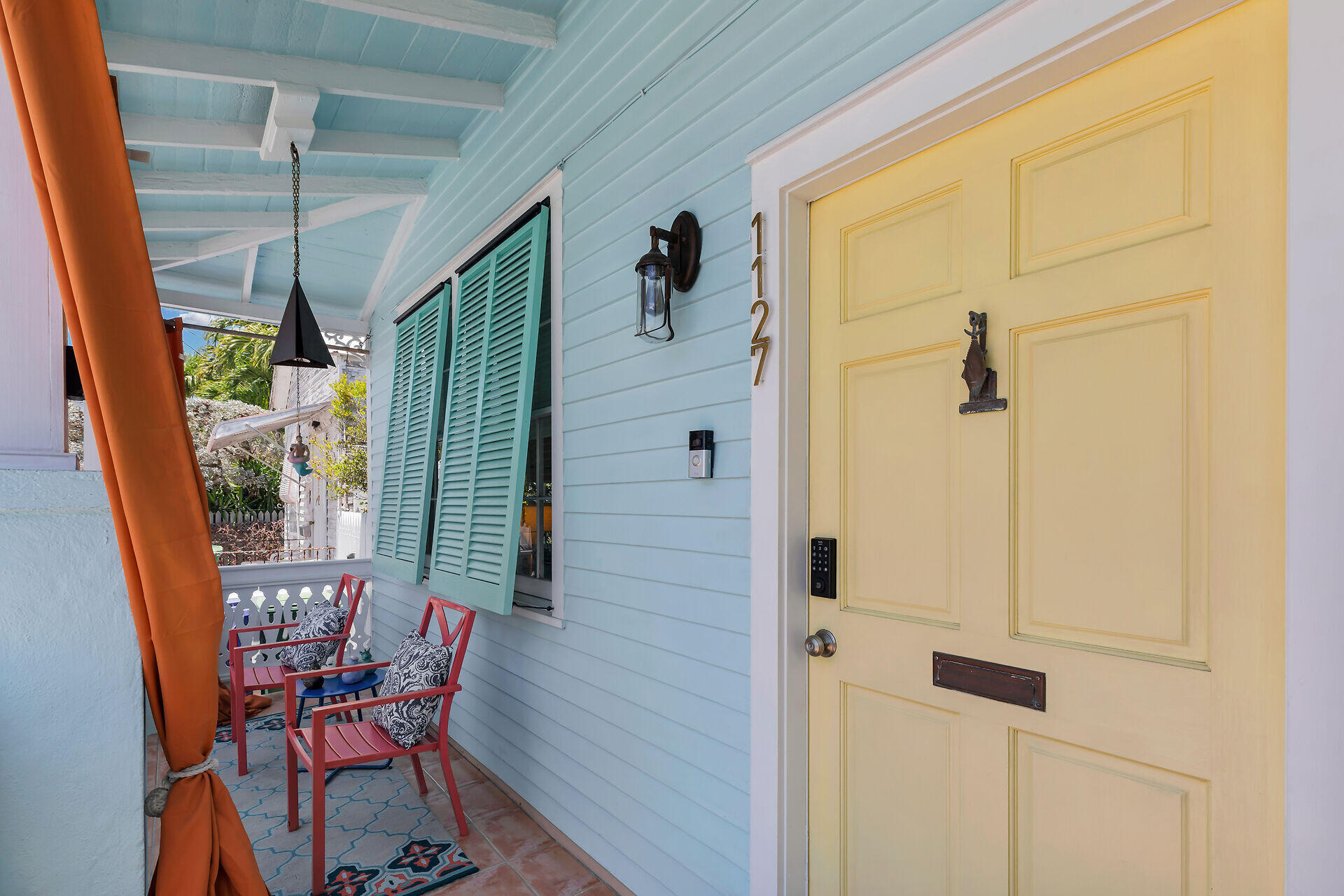 1127 Packer Street Property Photo 6
