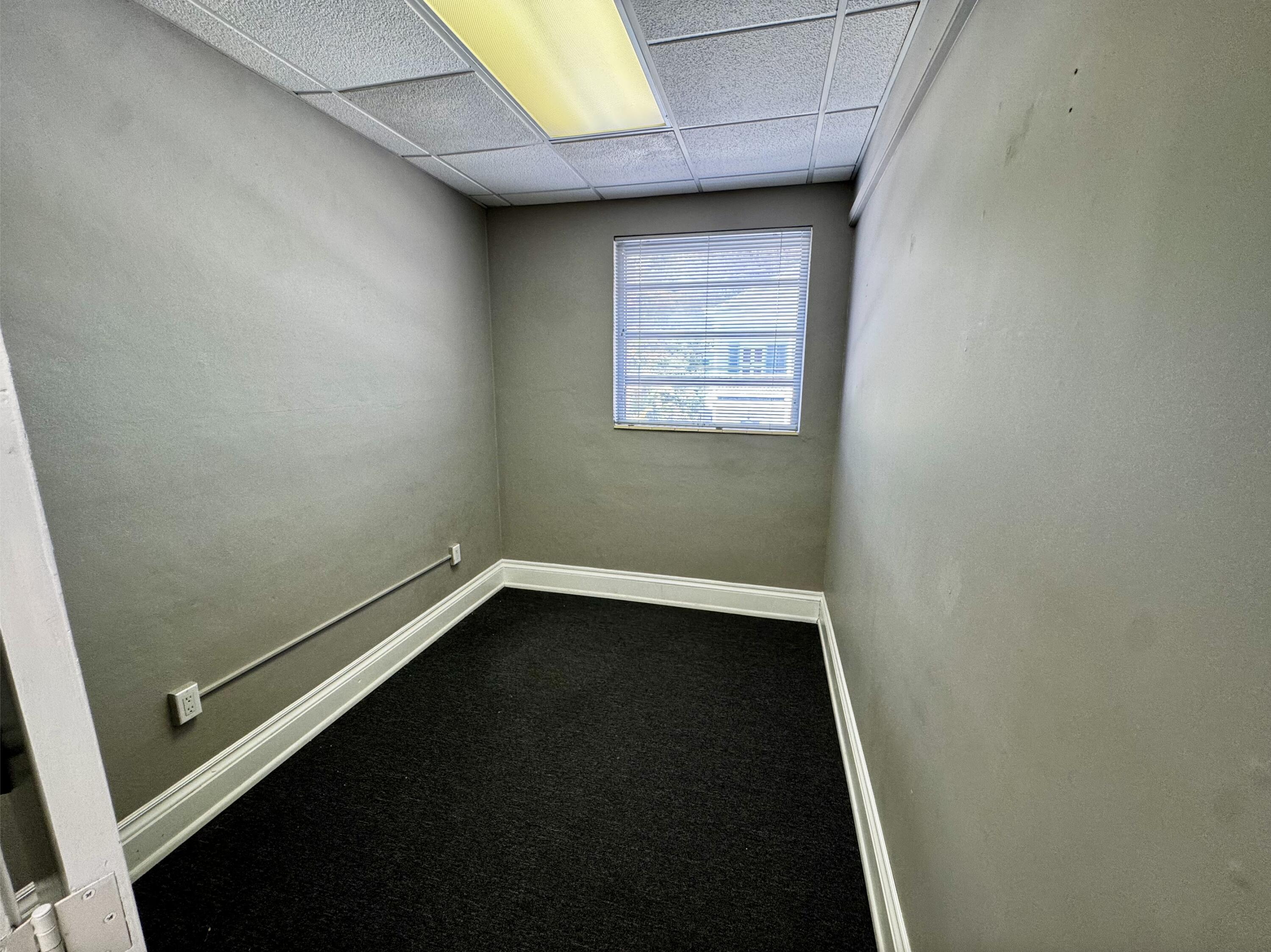 524 Eaton Street, 220 Property Photo 4