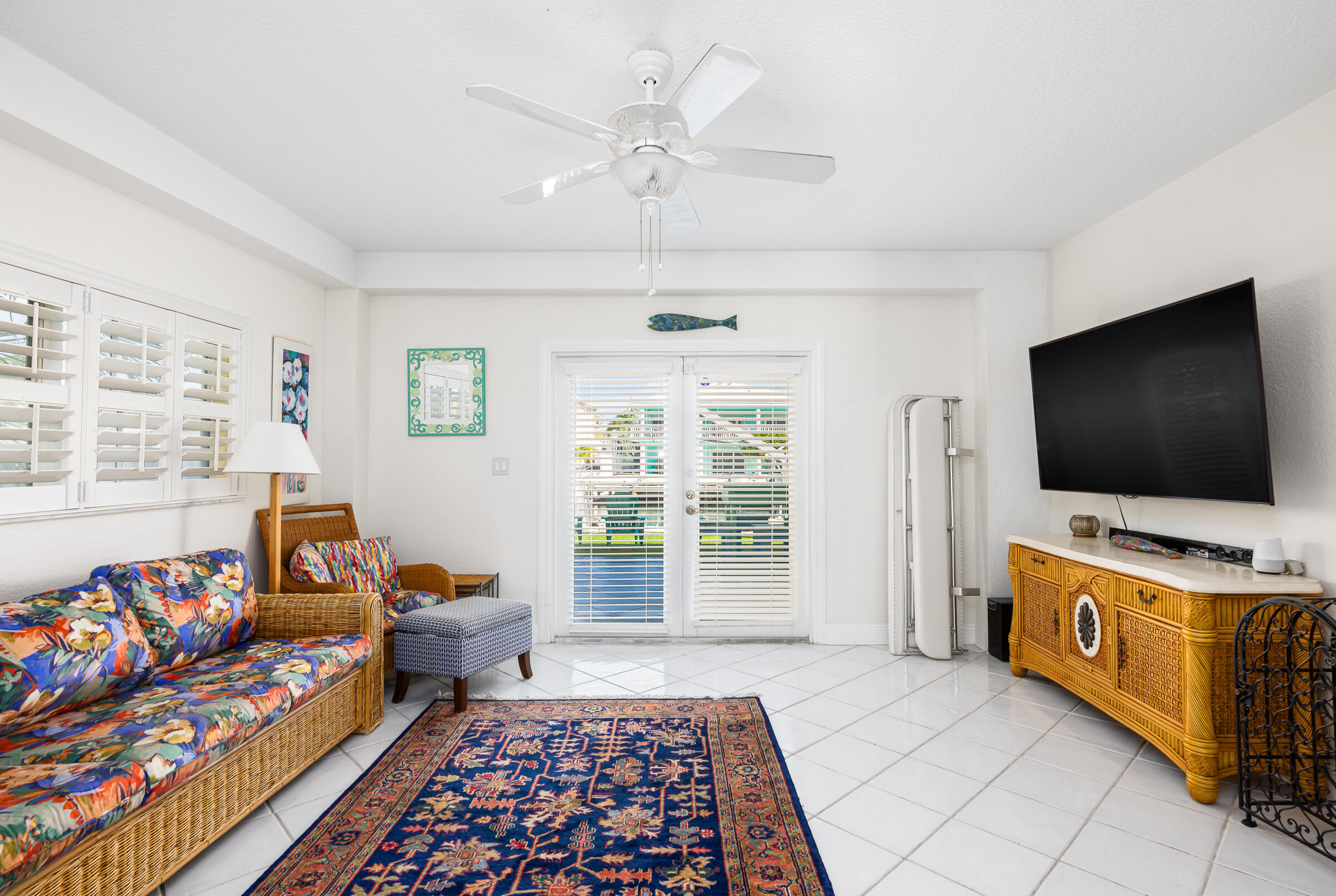 112 Leoni Drive Property Photo 33