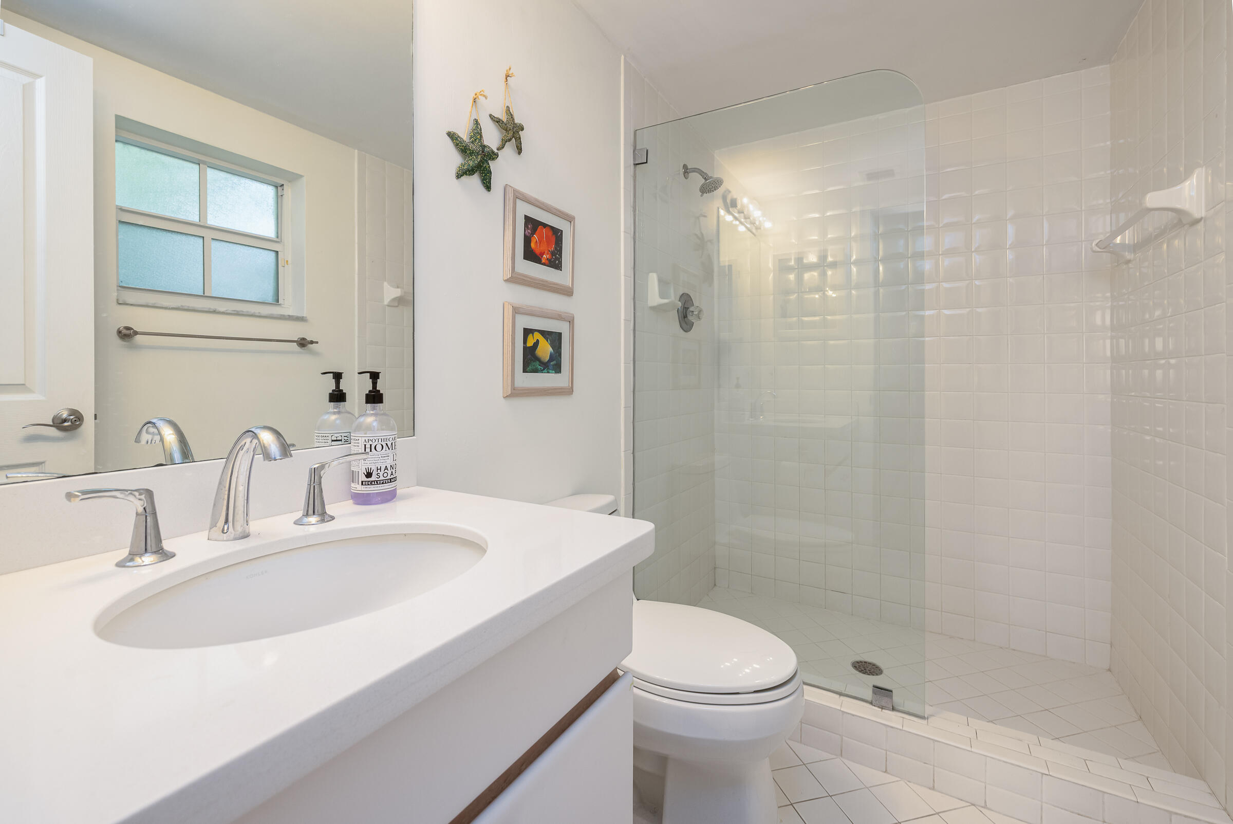 112 Leoni Drive Property Photo 37