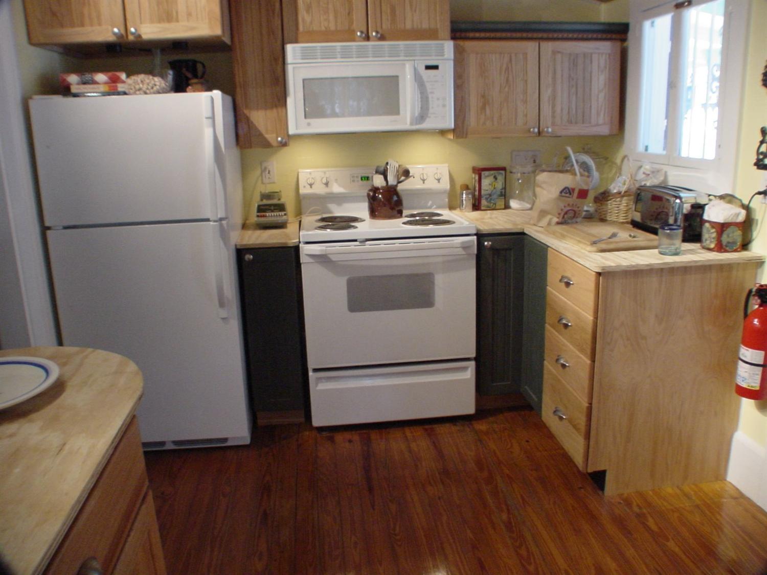 624 United Street Property Photo 8
