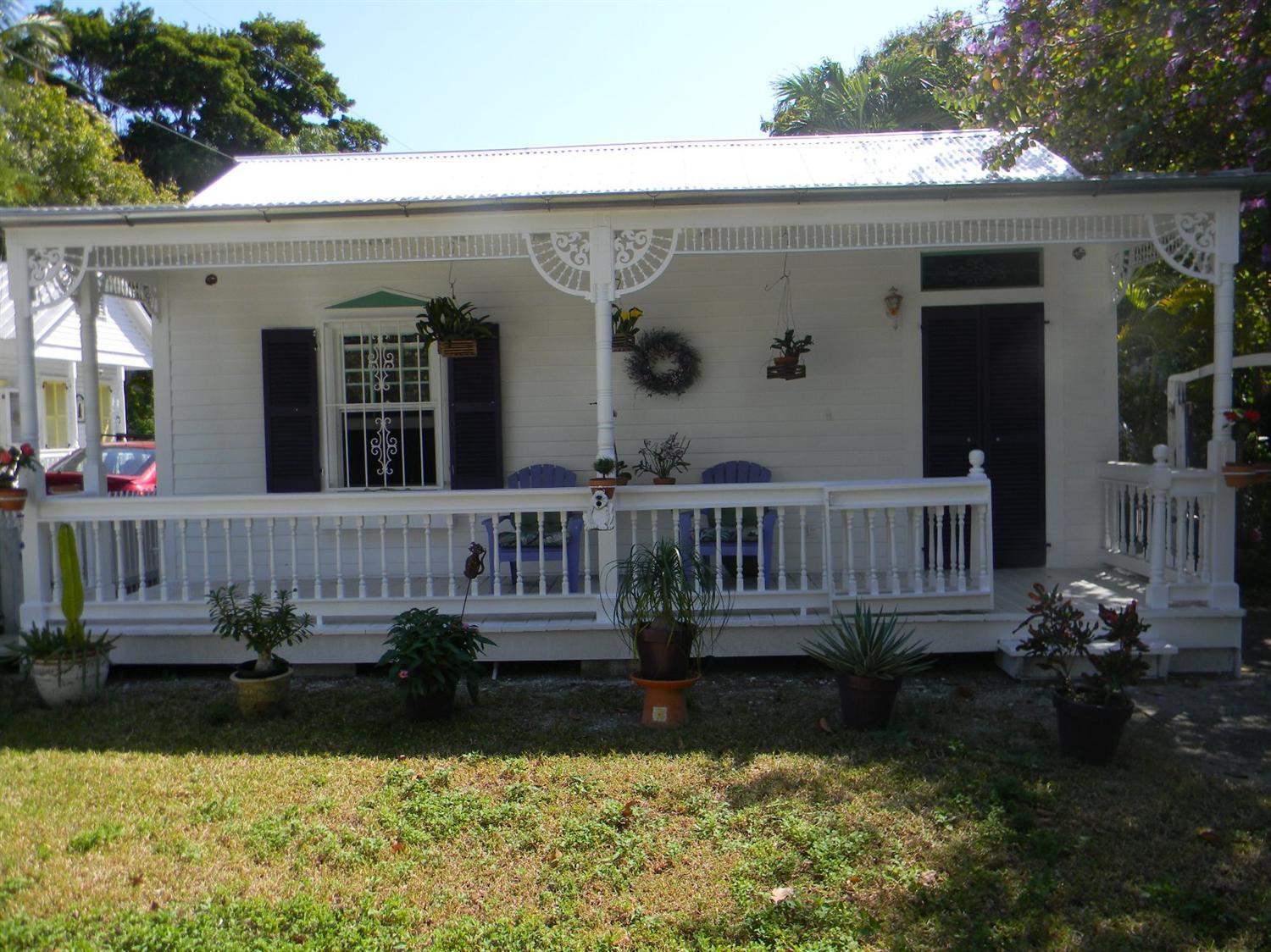 624 United Street Property Photo 16