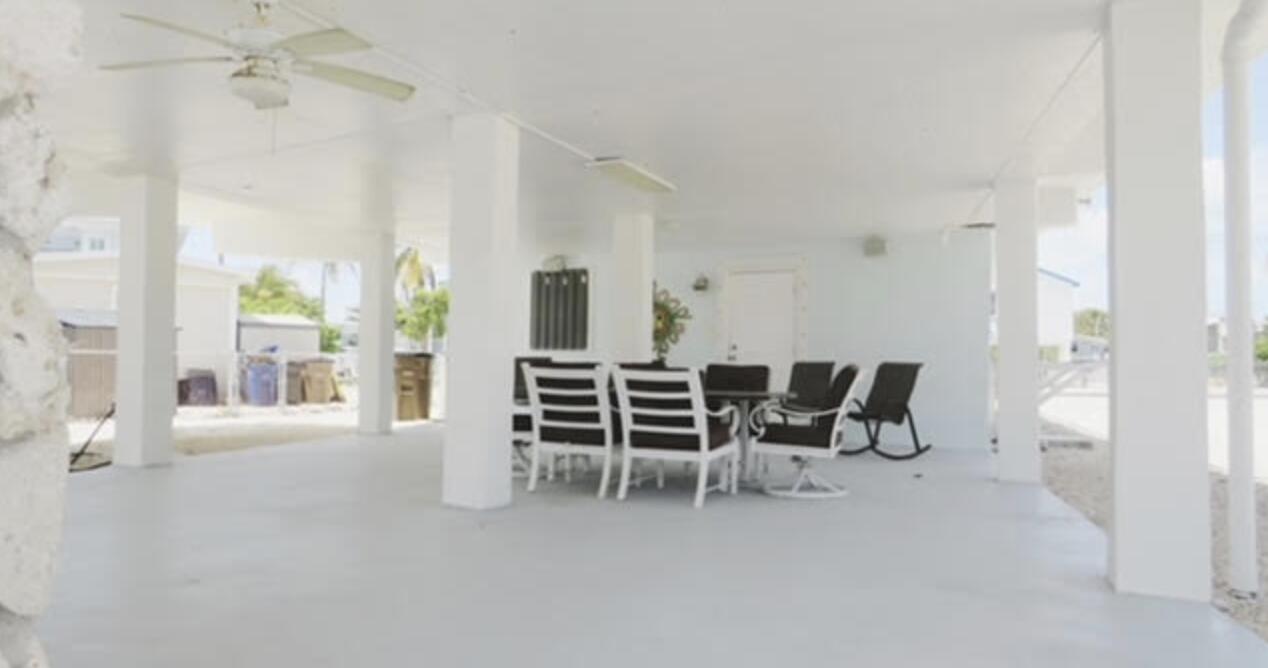158 Blue Harbor Drive Property Photo 2