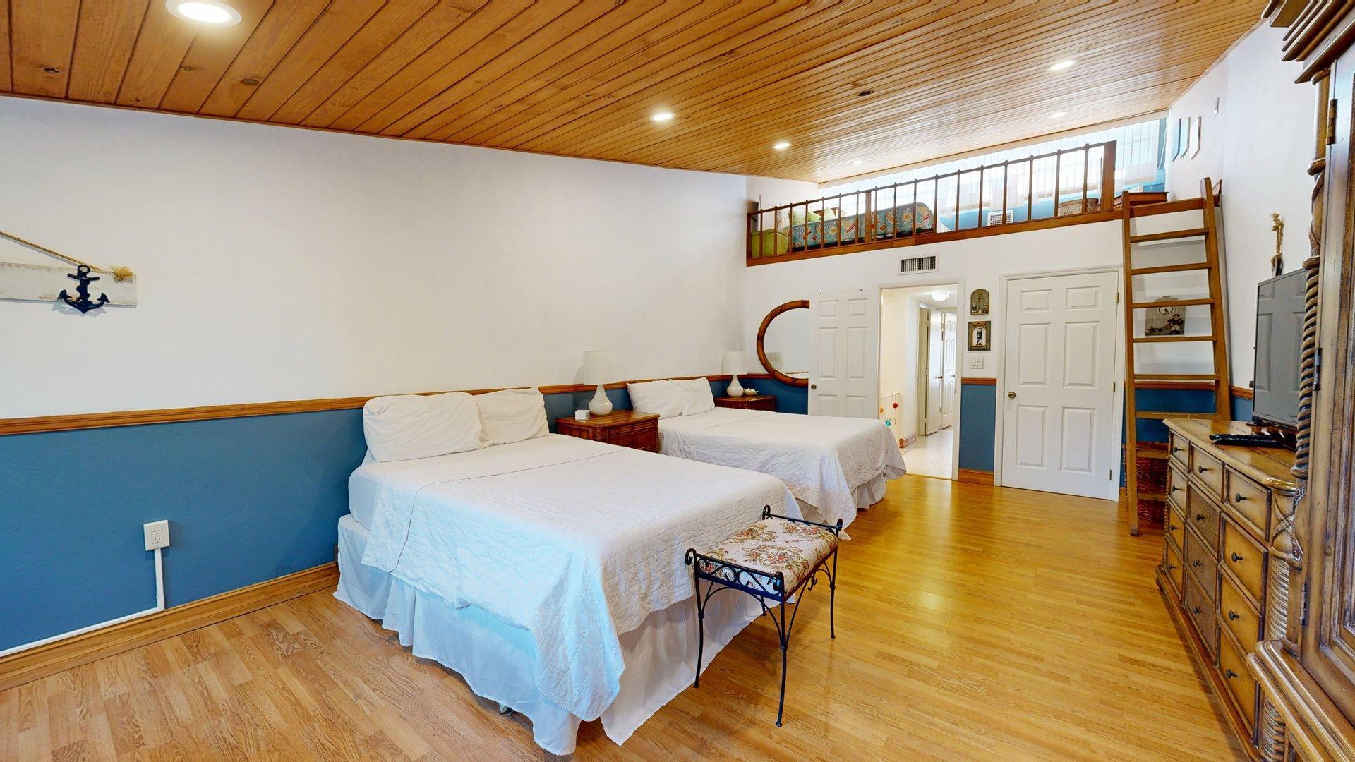 87200 Overseas Highway, C6 Property Photo 7