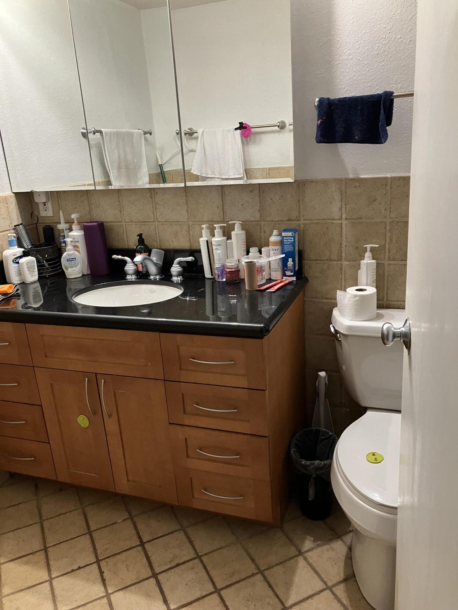 3930 S 3930 Roosevelt Boulevard, N303 Property Photo 4