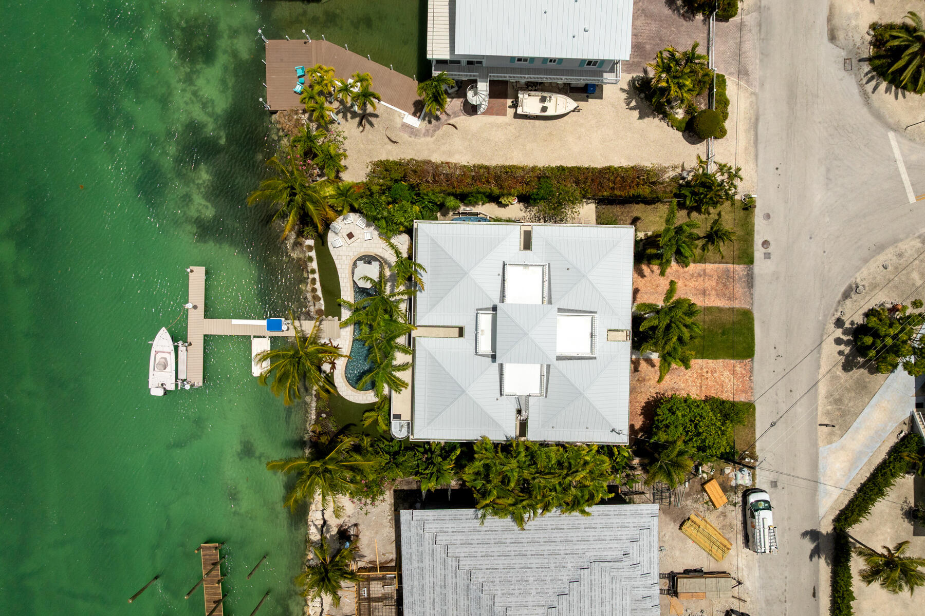 171 Kahiki Drive Property Photo 3