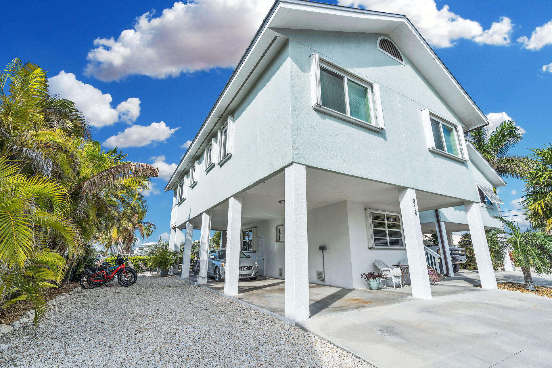 918 W Ocean Drive Property Photo 4