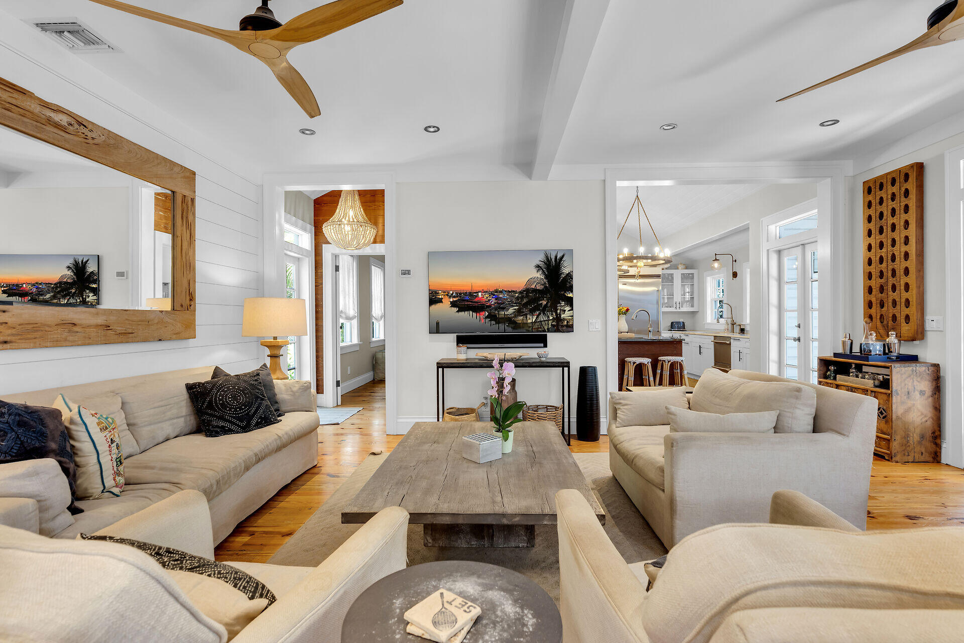 1421 White Street Property Photo 6
