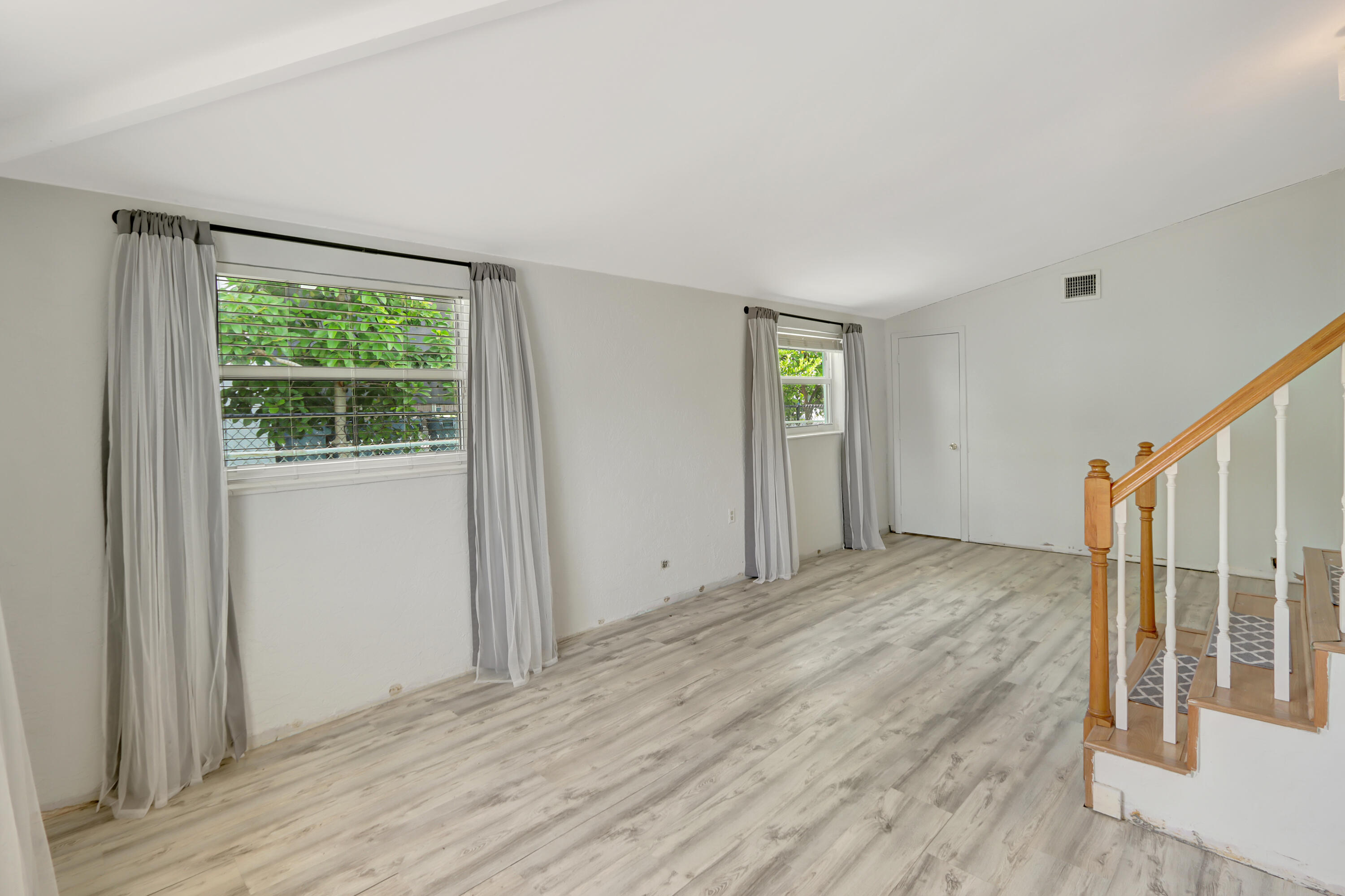 462 Sunset Drive Property Photo 25