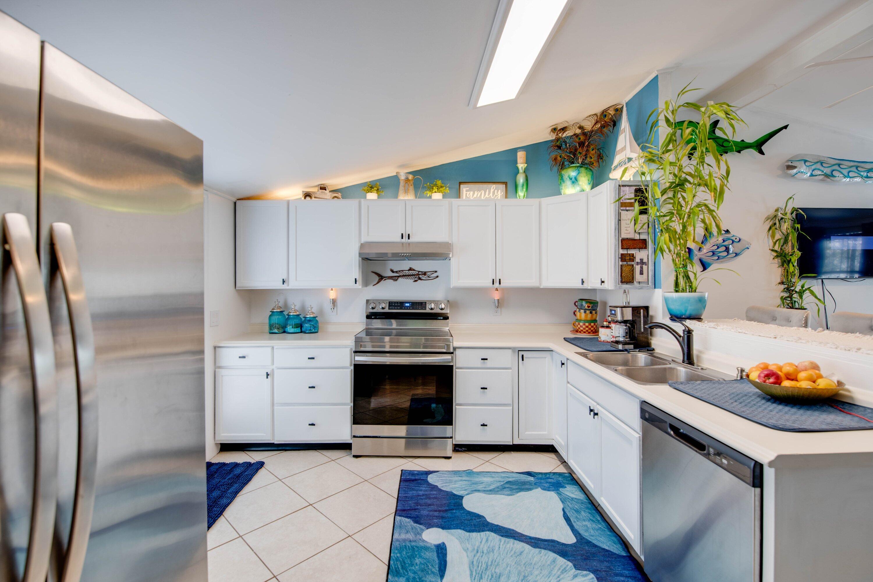 30957 Mercedes Road Property Photo 6