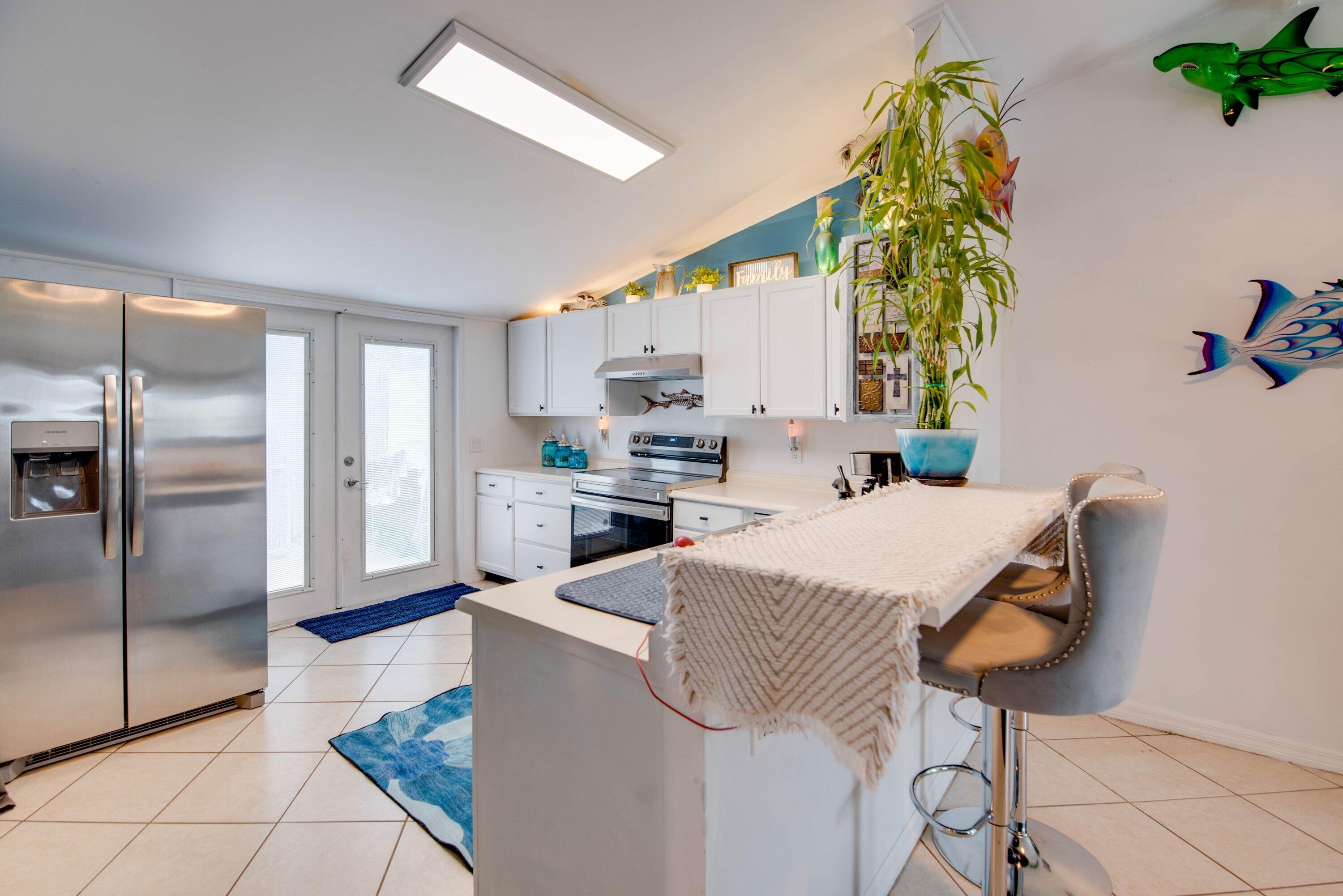 30957 Mercedes Road Property Photo 7