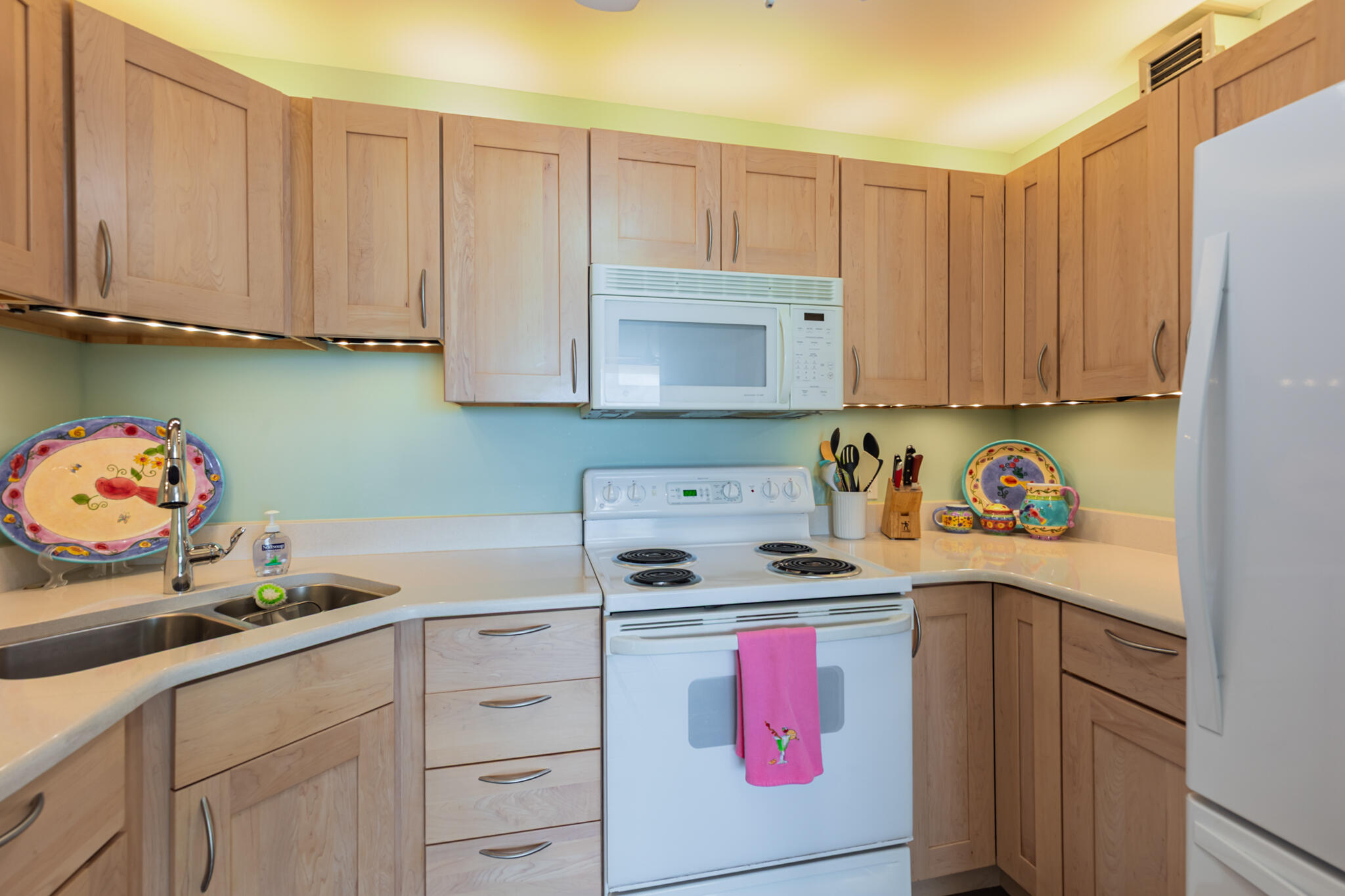 2000 Coco Plum Drive, 301 Property Photo 12