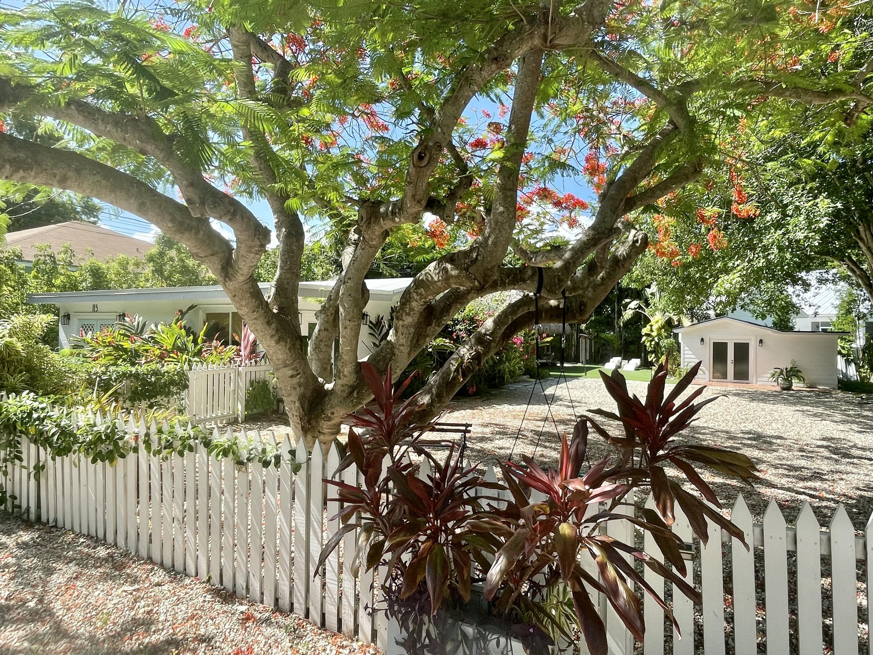 113 Key Heights Drive Property Photo 1