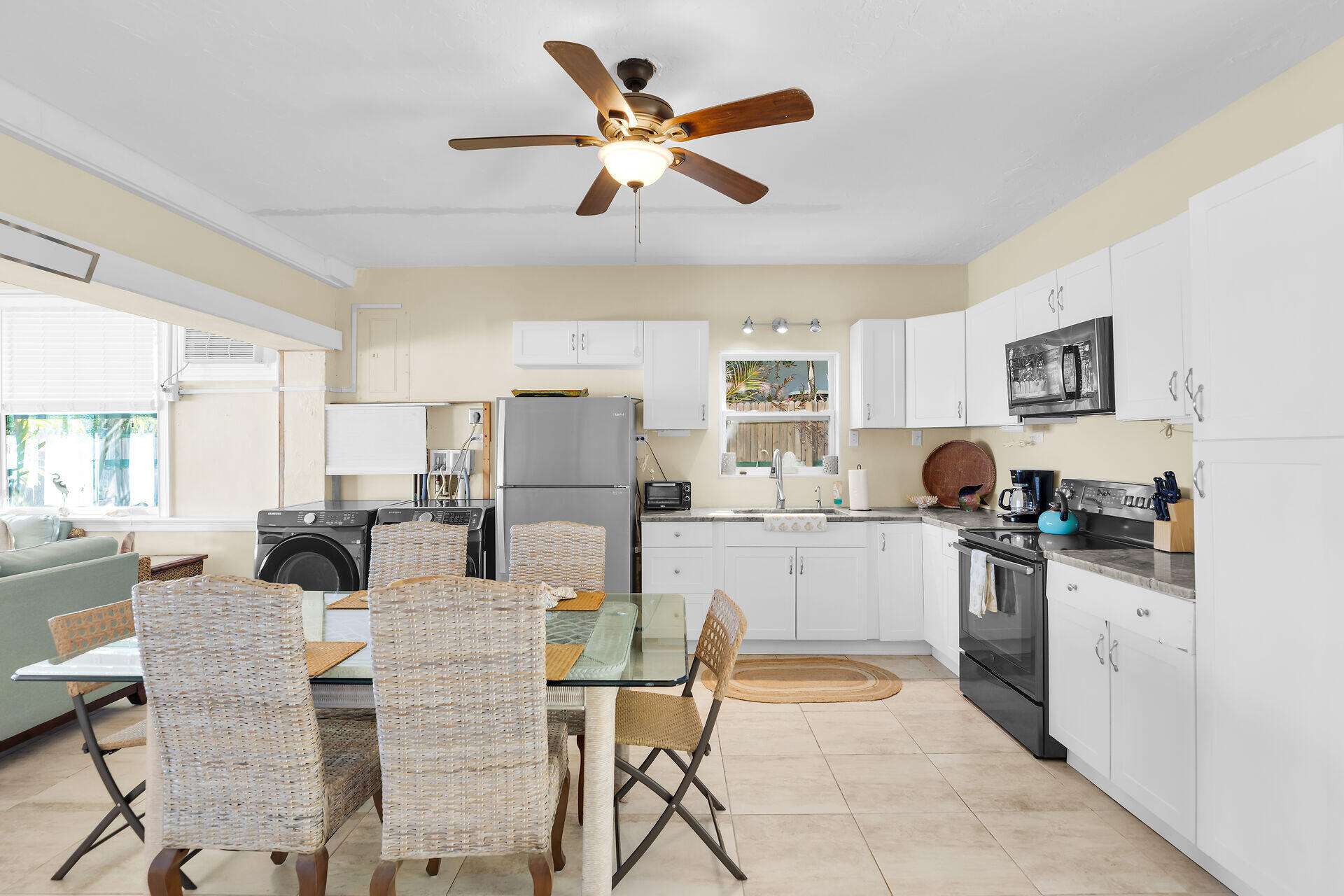 5669 Man O War Drive Property Photo 7
