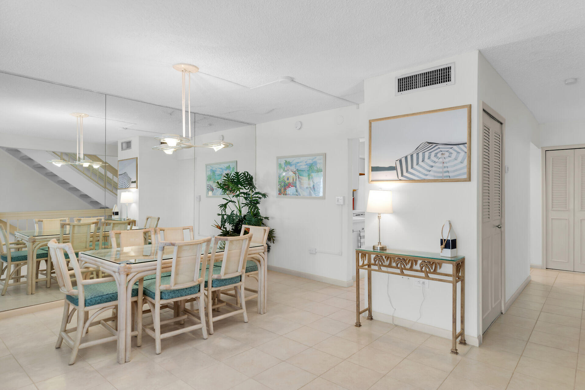 601 W Ocean Drive, 411c Property Photo 17