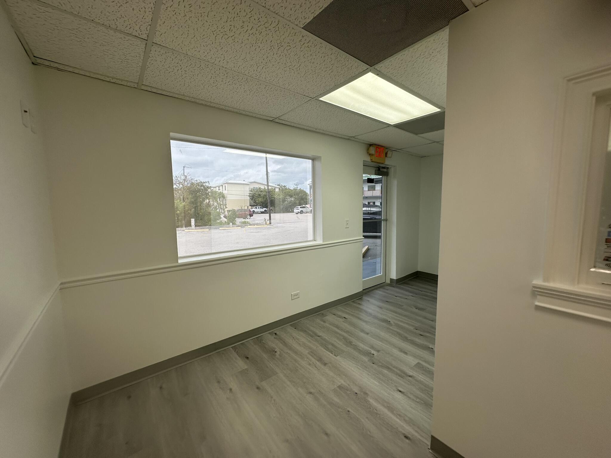 11400 Overseas Highway, 106/107 Property Photo 32