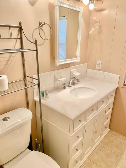 901 S Emerald Drive Property Photo 10
