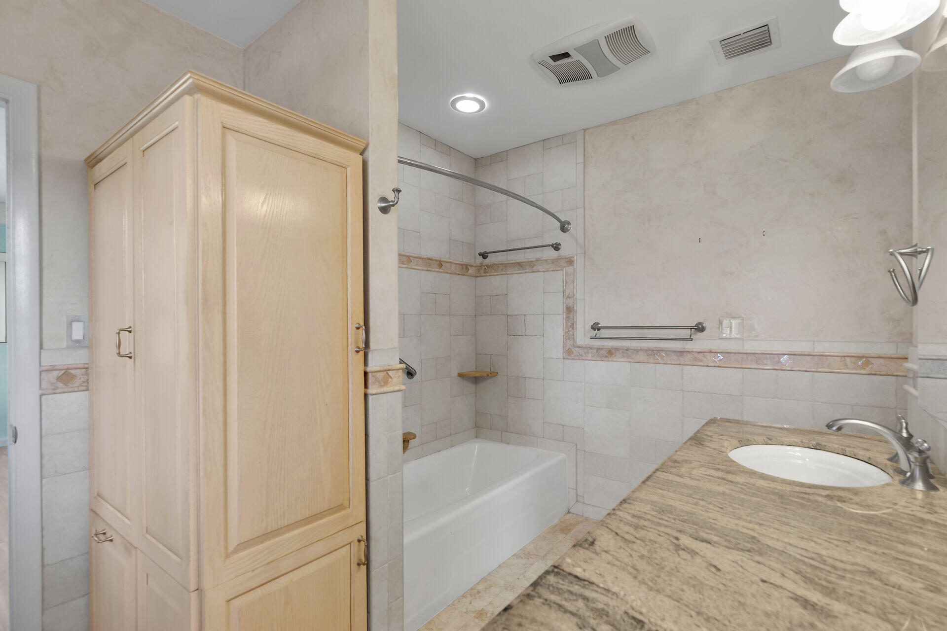 2691 Sombrero Boulevard Property Photo 35