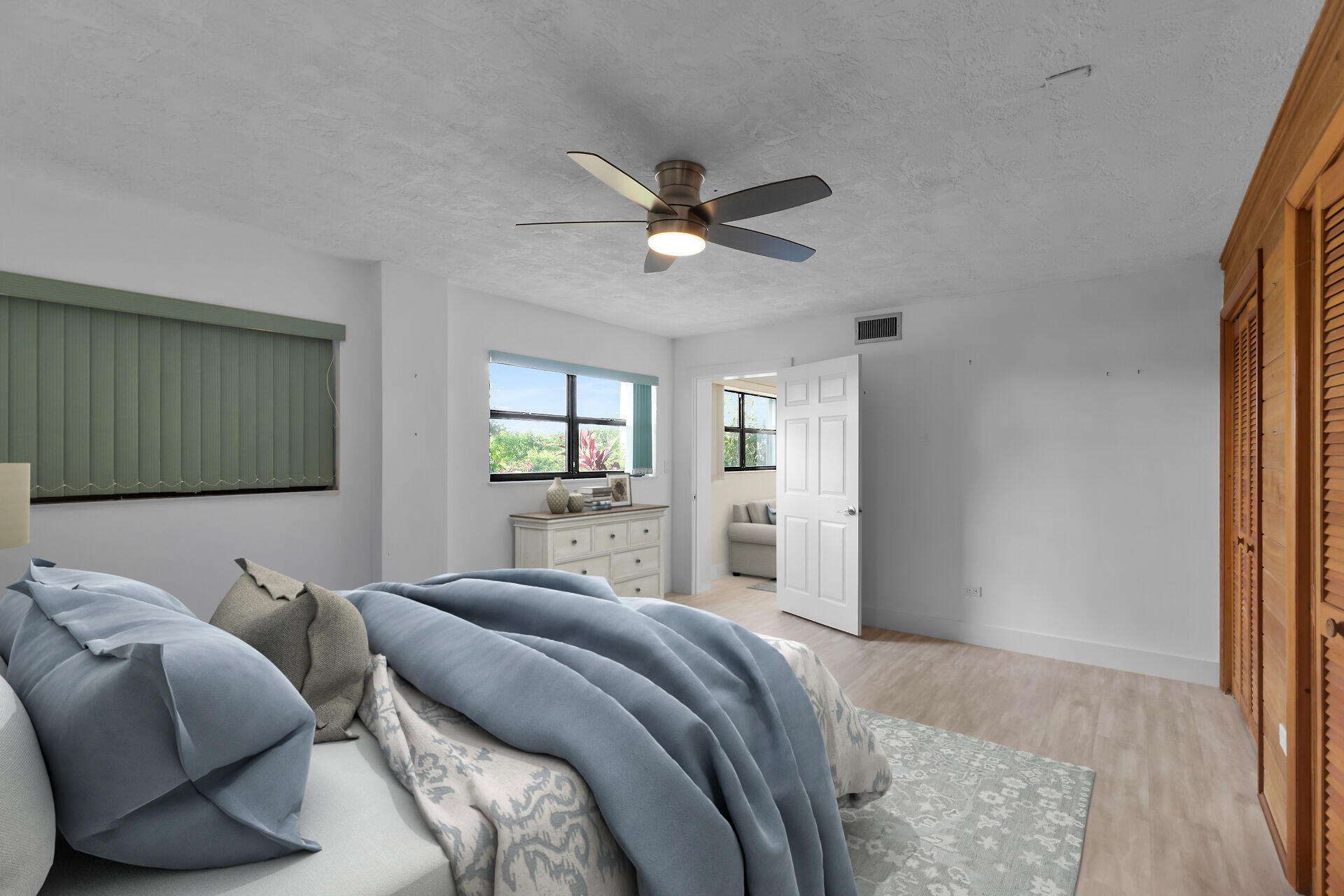 2691 Sombrero Boulevard Property Photo 48