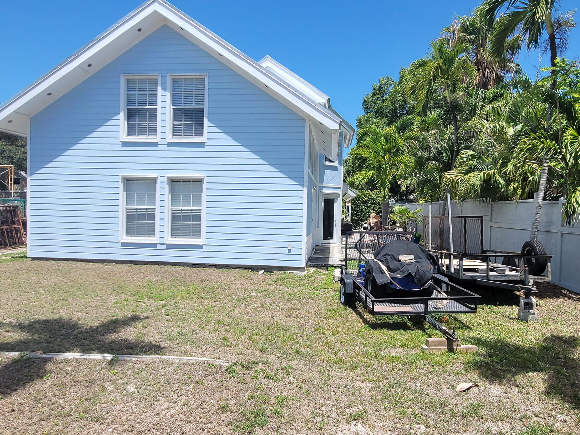 106 Gardenia Avenue Property Photo 5