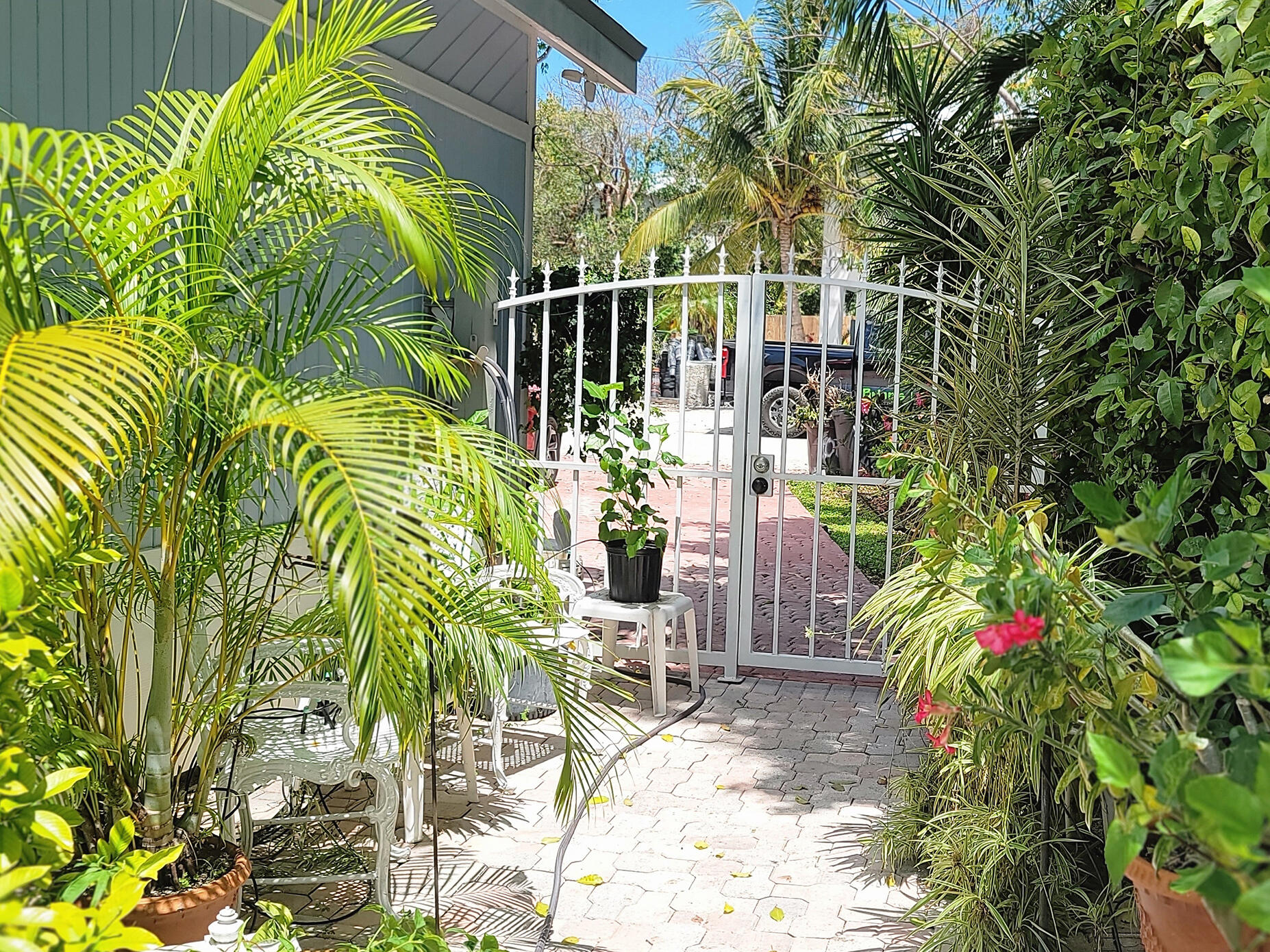 106 Gardenia Avenue Property Photo 8