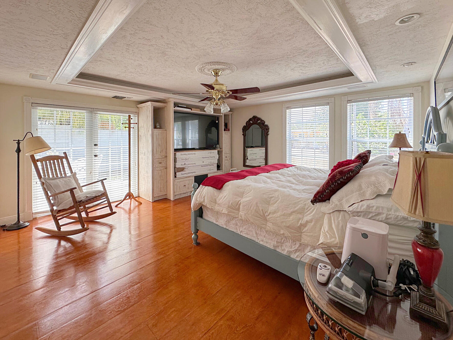 106 Gardenia Avenue Property Photo 27
